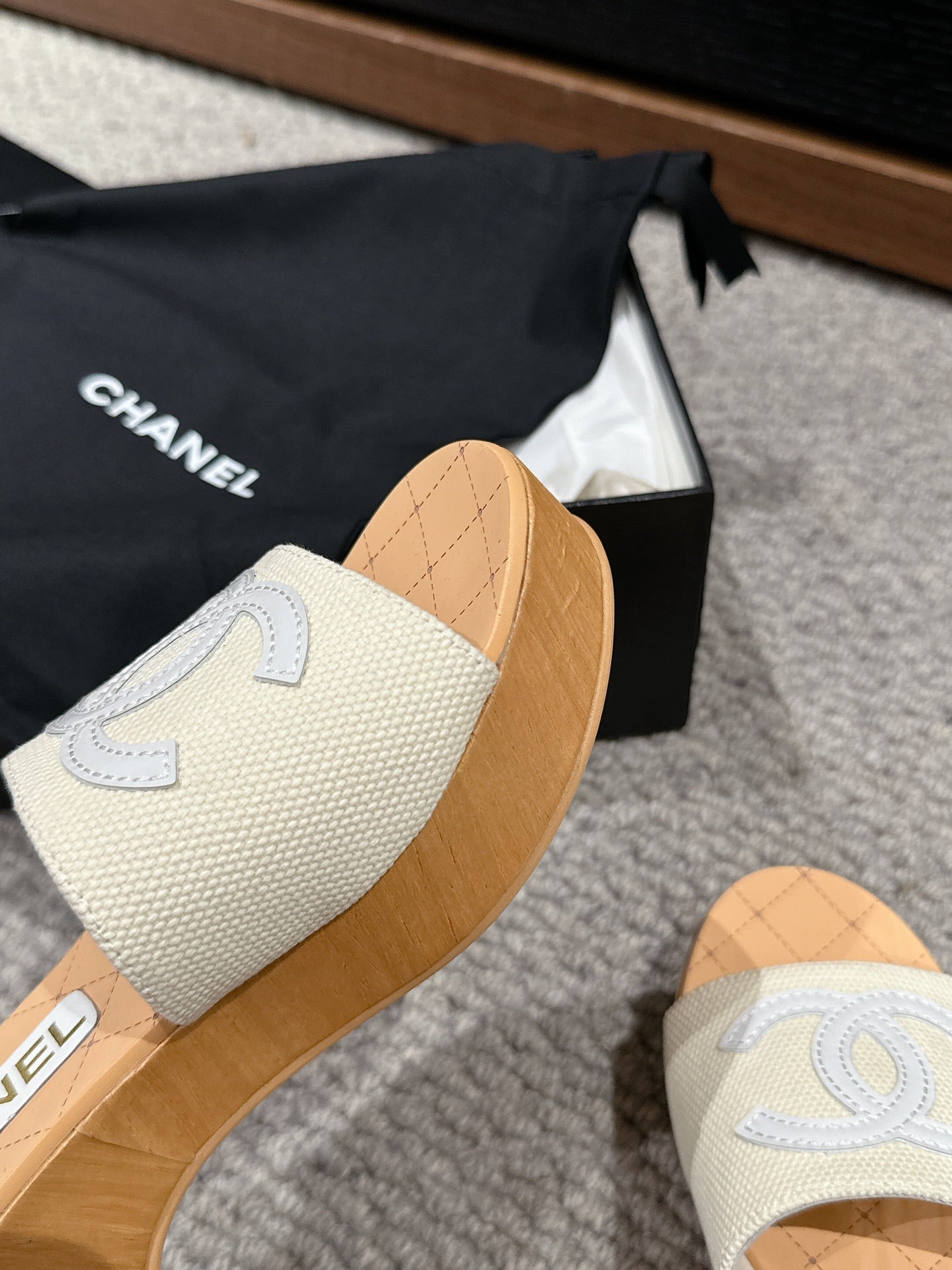 cc sandal 100 cream canvas white cc