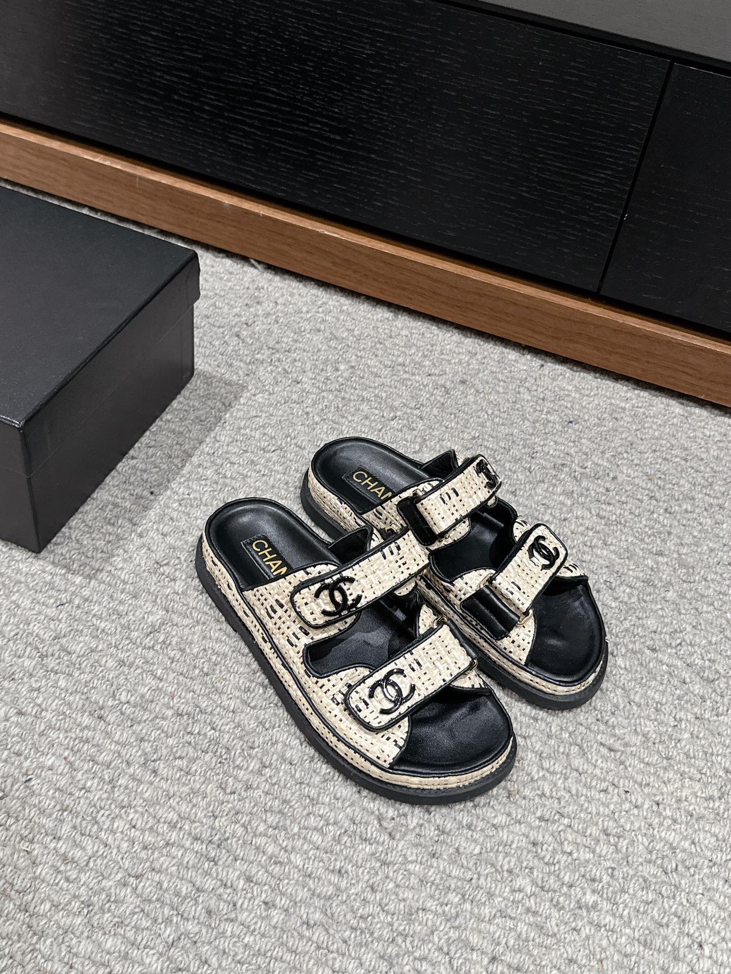 cc dad sandals mule cream black calfskin