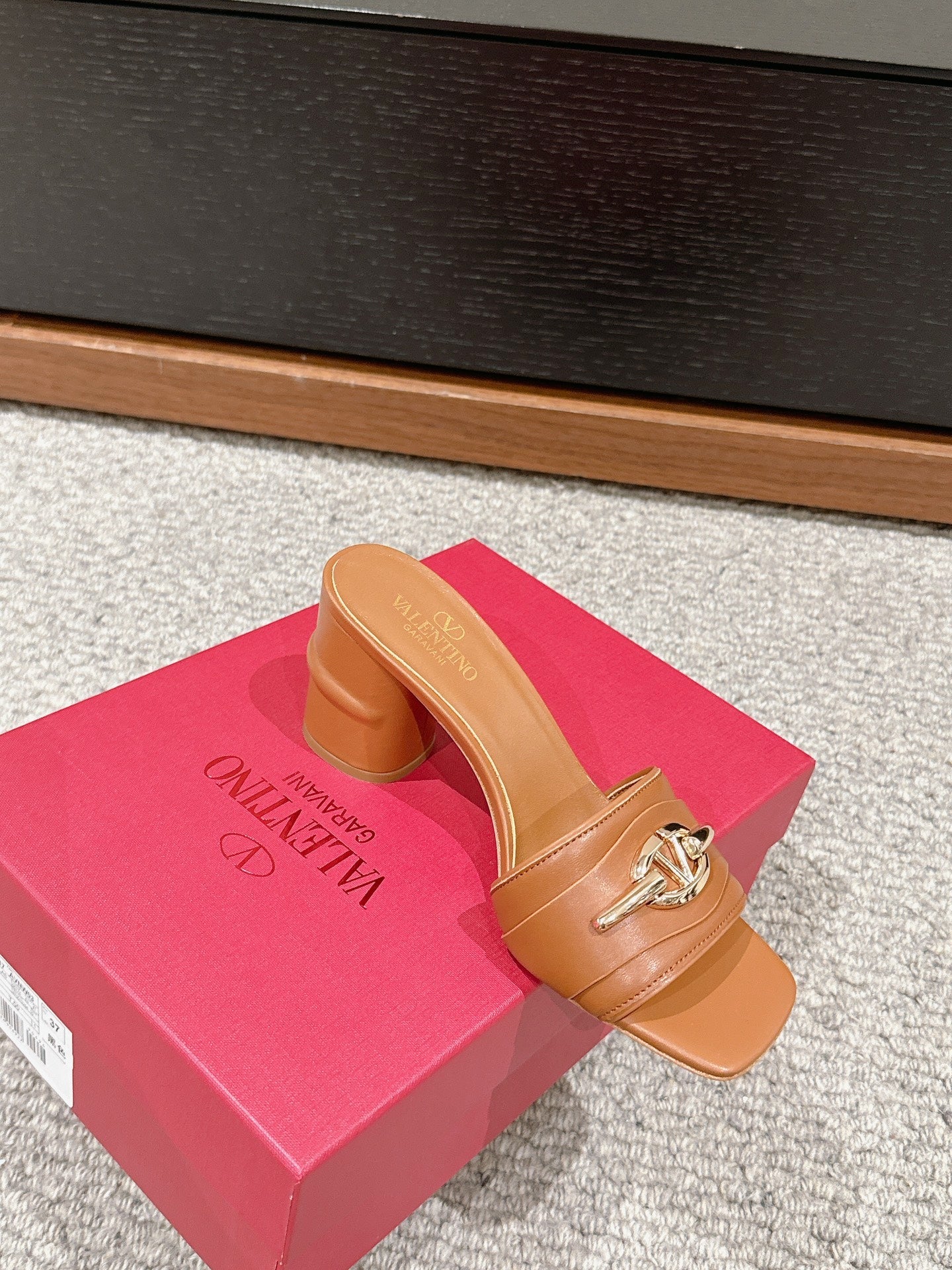 VLOGO SIGNATURE SLIDE SANDAL 60MM IN BRONZE BROWN CALFSKIN