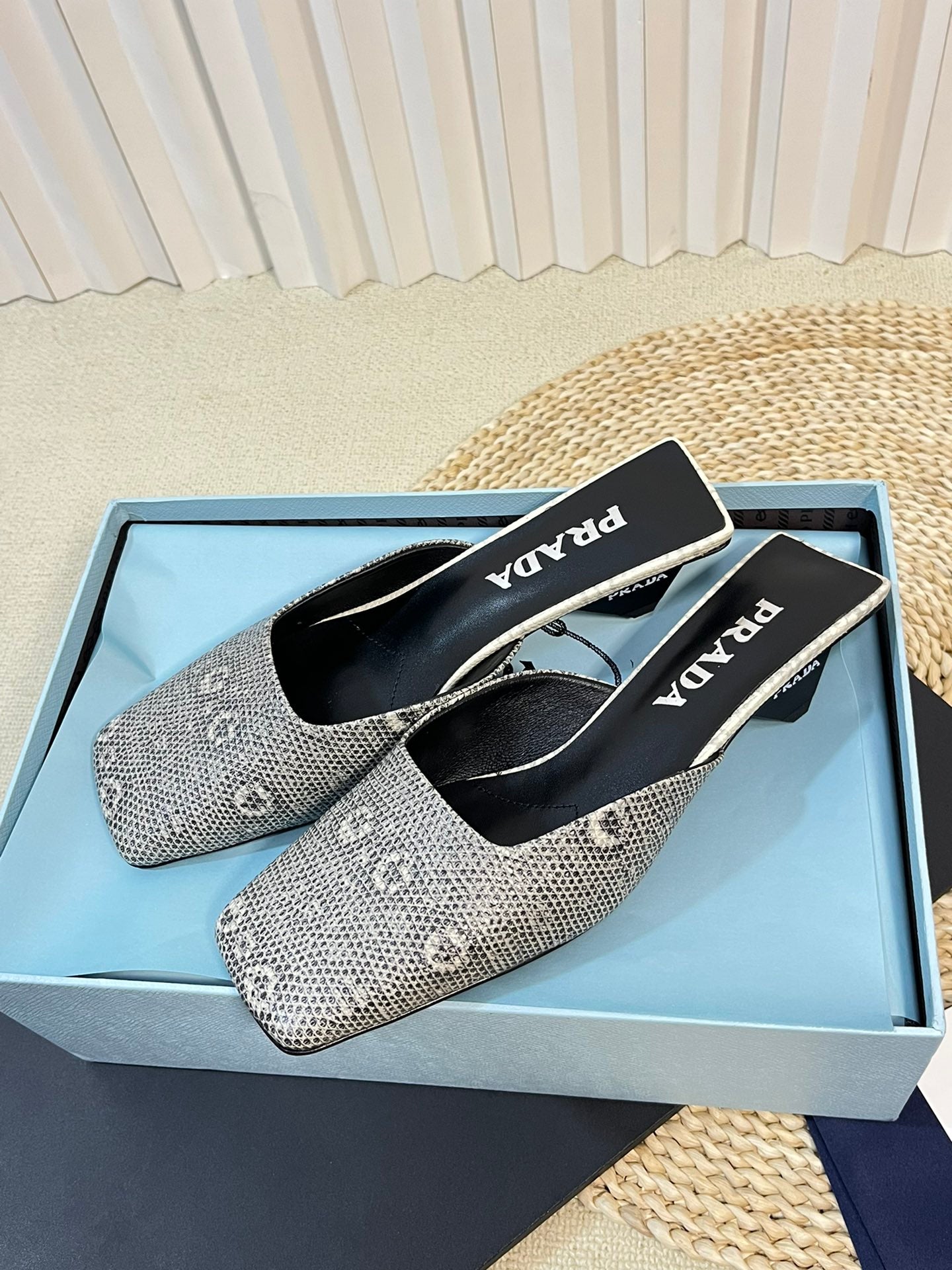 PRA SQUARE TOE MULES SNAKESKIN MOTIF SATIN