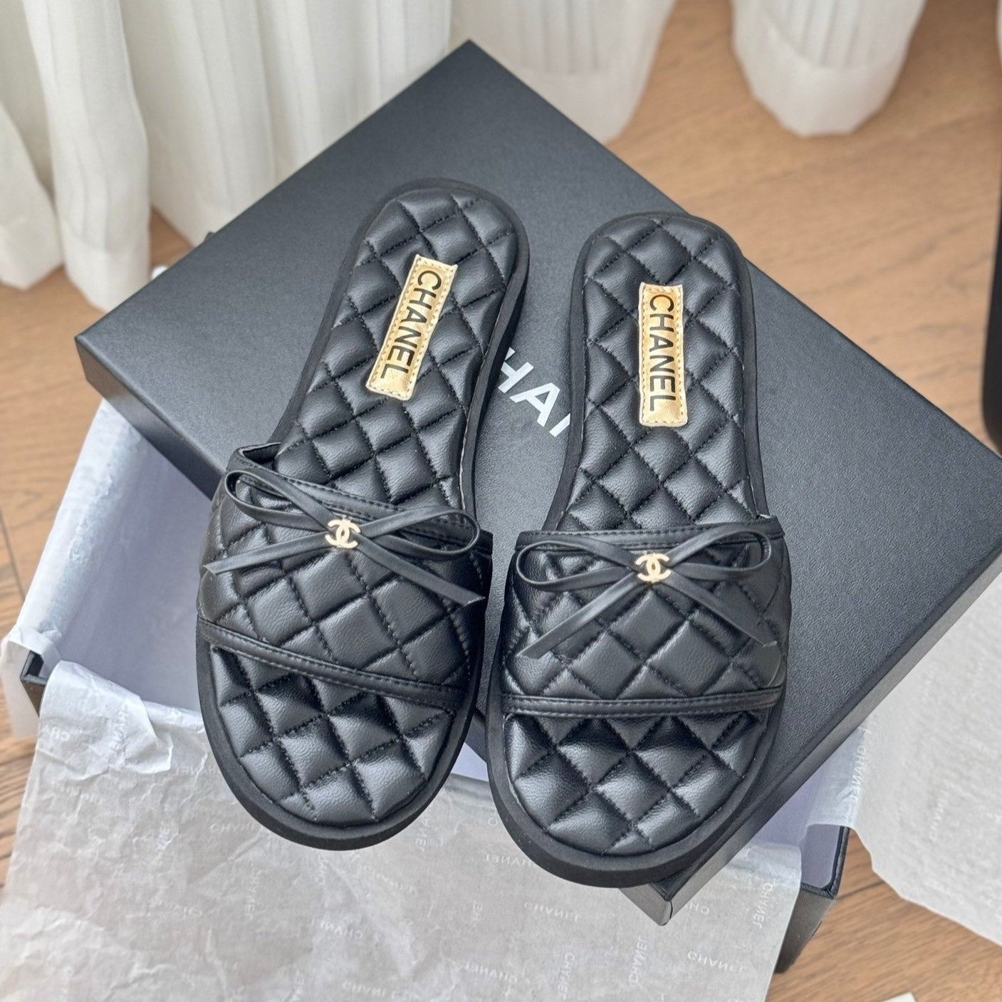 mule sandal bow black quilted calfskin