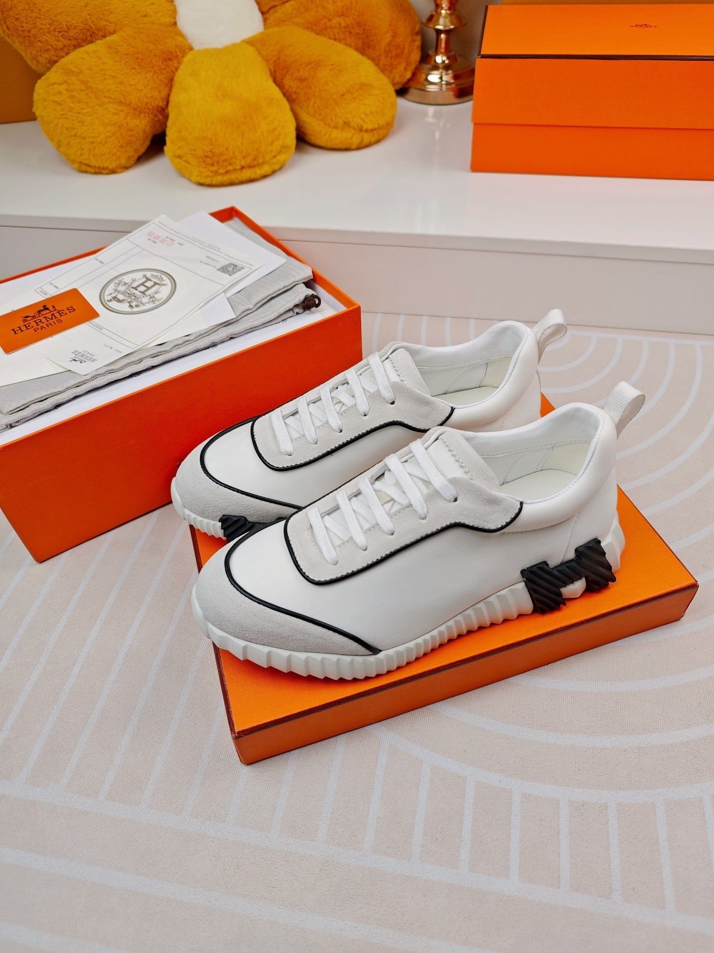 BOUNCING SNEAKERS WHITE CALFSKIN STYLIZED