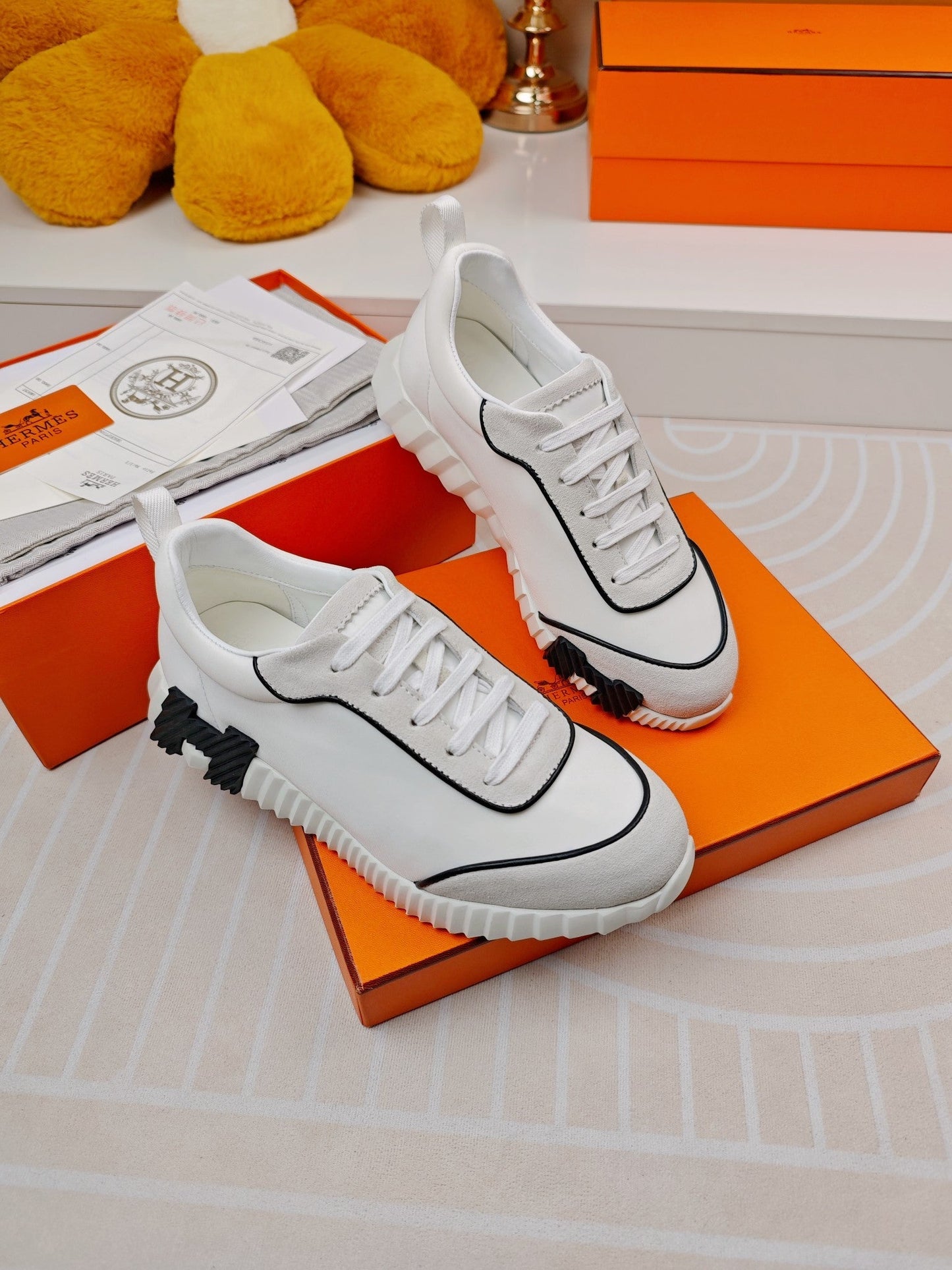 BOUNCING SNEAKERS WHITE CALFSKIN STYLIZED