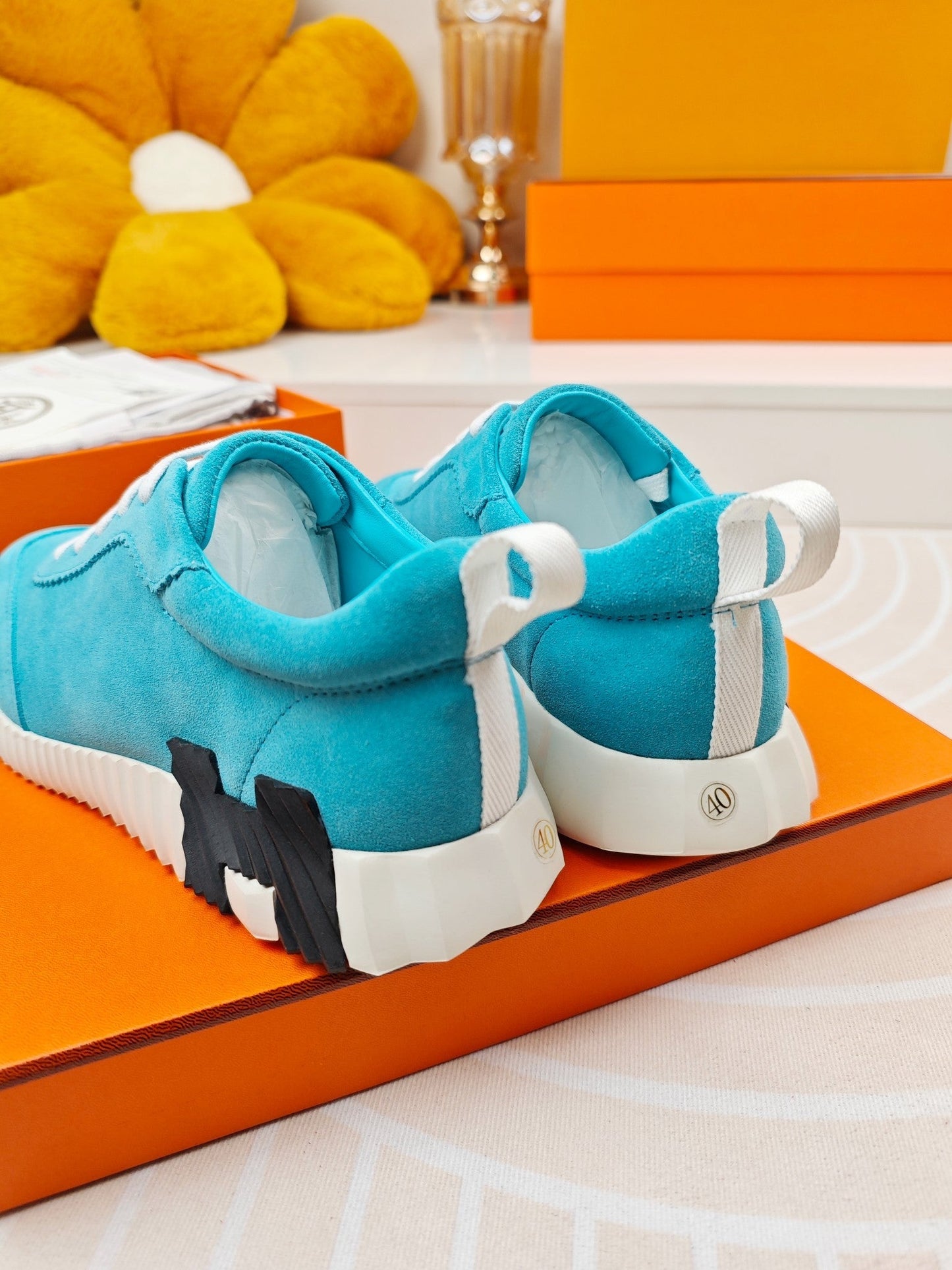 BOUNCING SNEAKERS SKY BLUE CALFSKIN