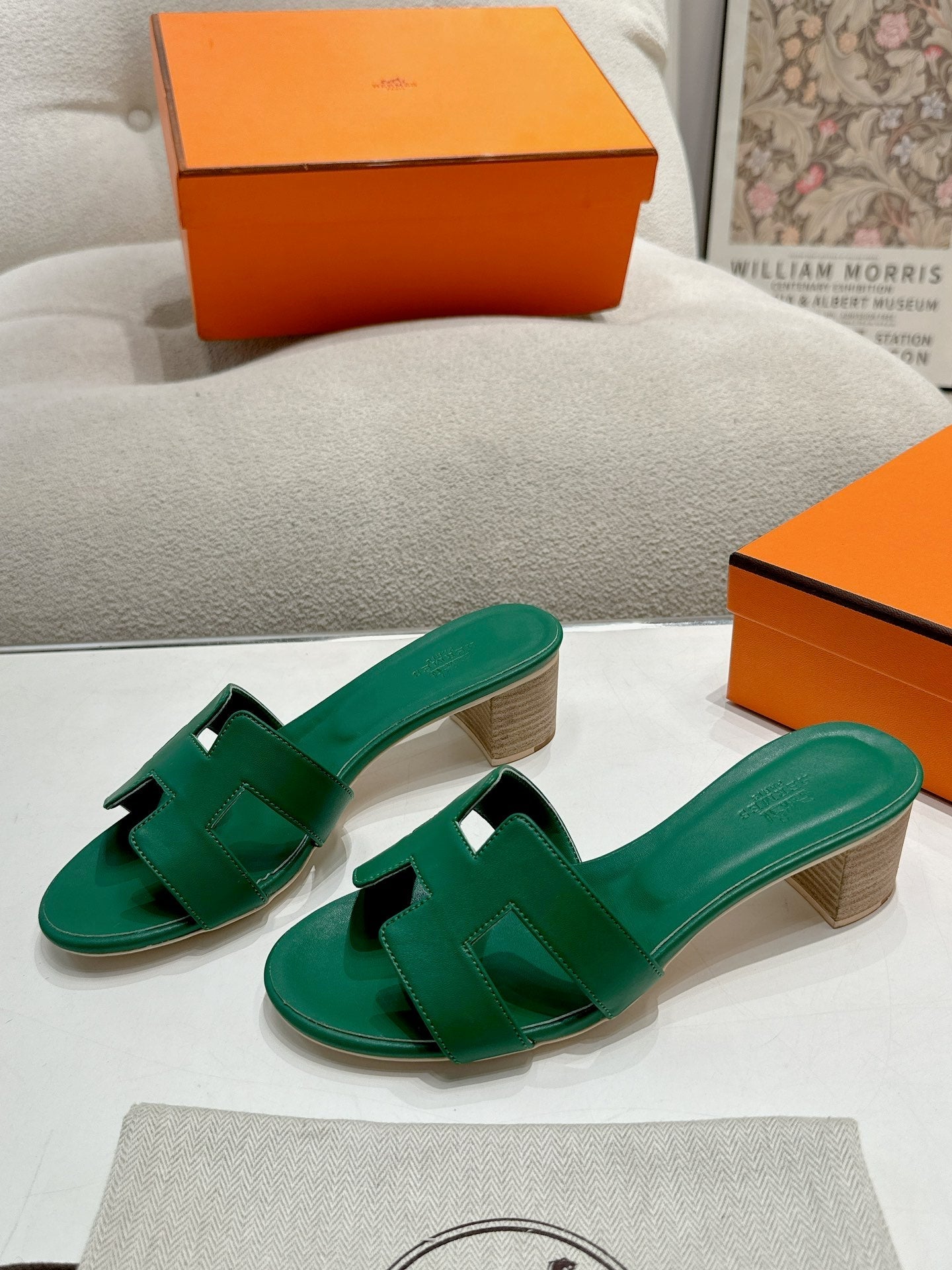 0ASIS SANDAL DARK GREEN CALFSKIN CLASSIC