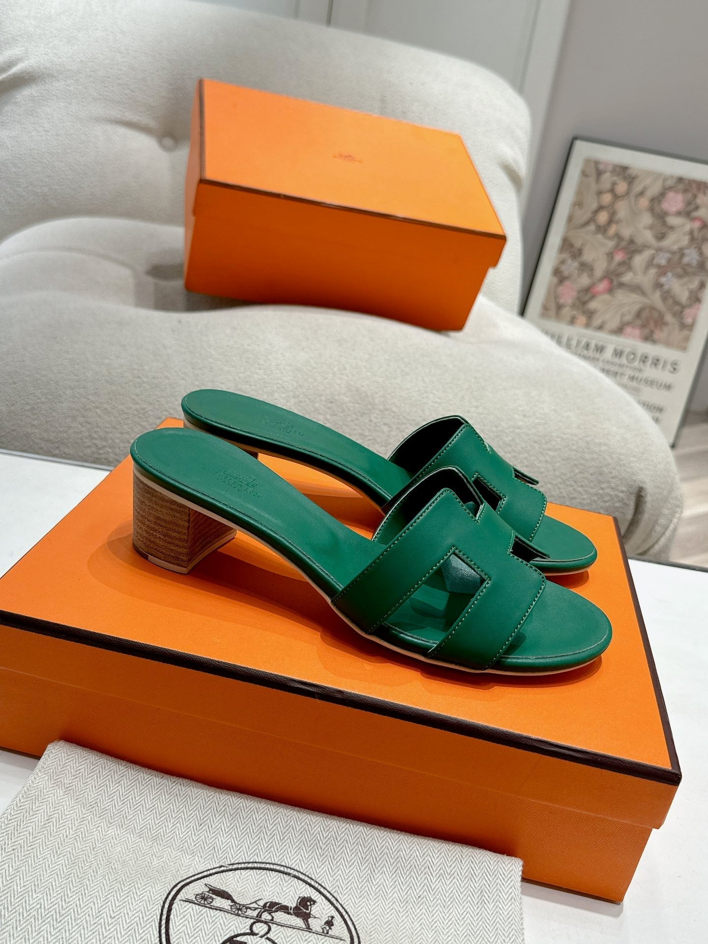 0ASIS SANDAL DARK GREEN CALFSKIN CLASSIC