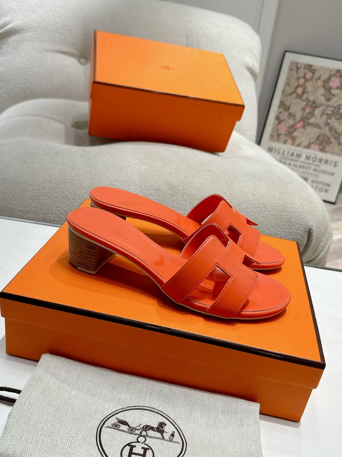 0ASIS SANDAL BRIGHT ORANGE CALFSKIN CLASSIC