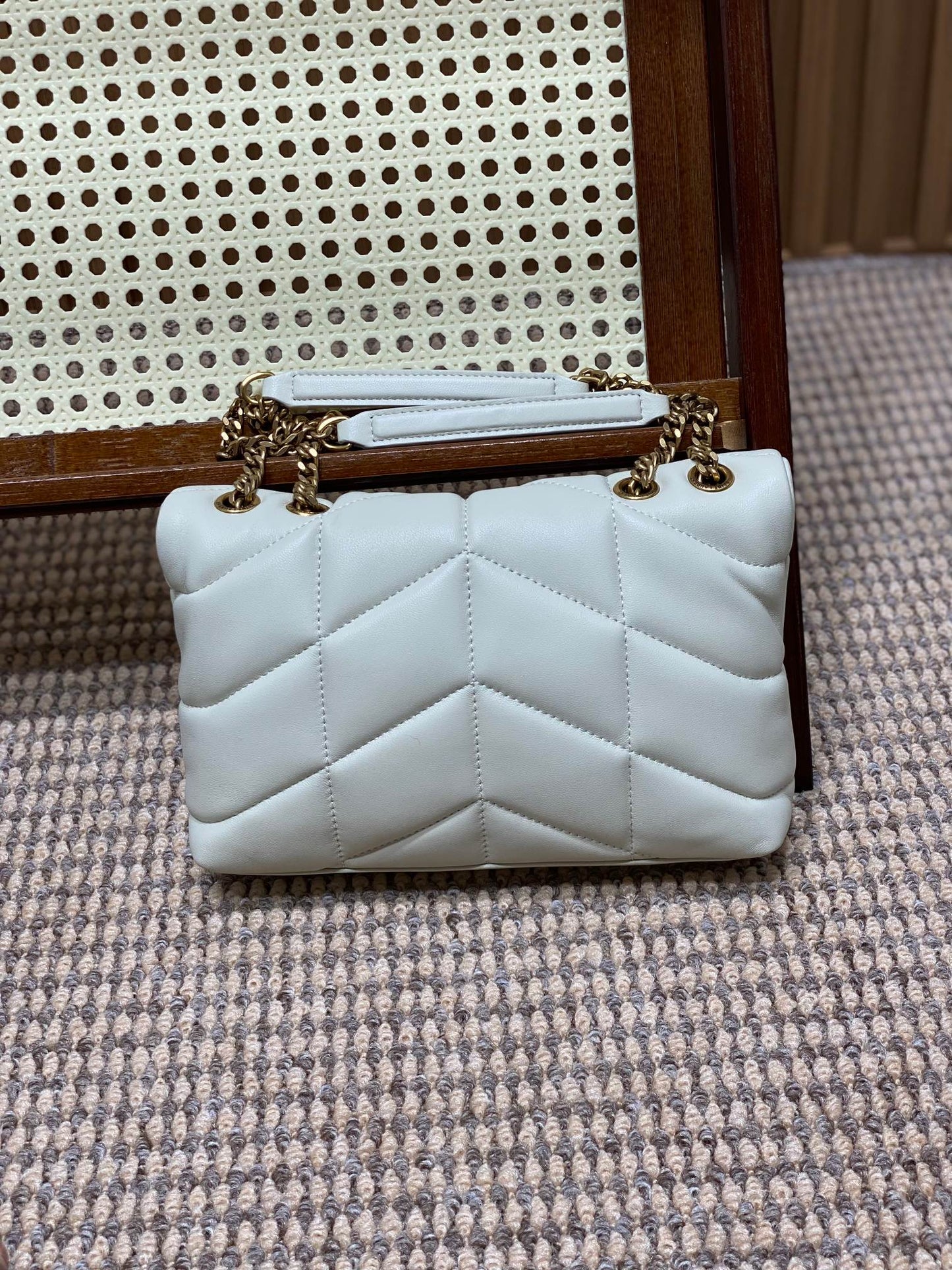 PUFFER TOY 23 IN WHITE LAMBSKIN GOLD HARDWARE