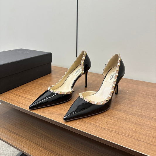 Valentino Black Rockstud D'Orsay Pumps 95mm Cowhide  989892