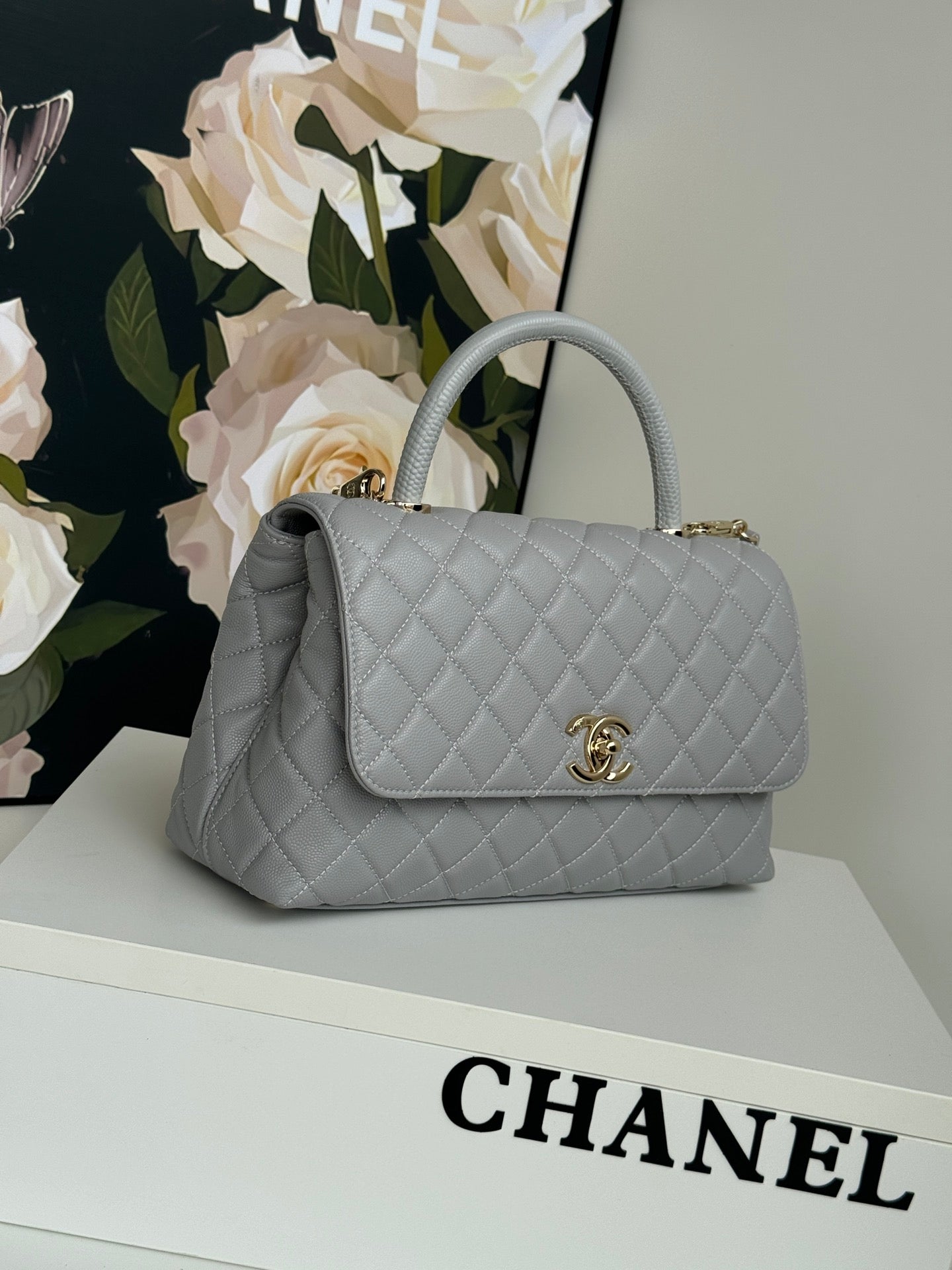 coco handle medium 29cm grey quilted caviar leather gold hardware