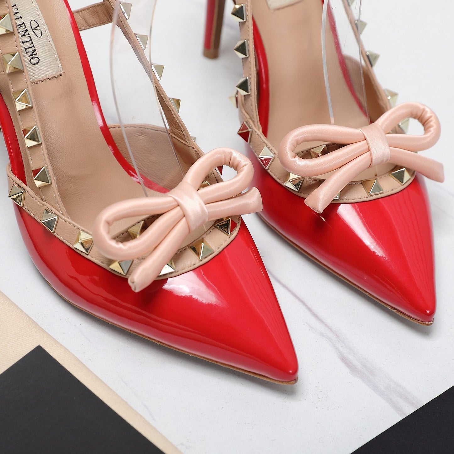 ROCKSTUD BOW SLINGBACK CHERRY RED PATENT LEATHER PUMP 95MM