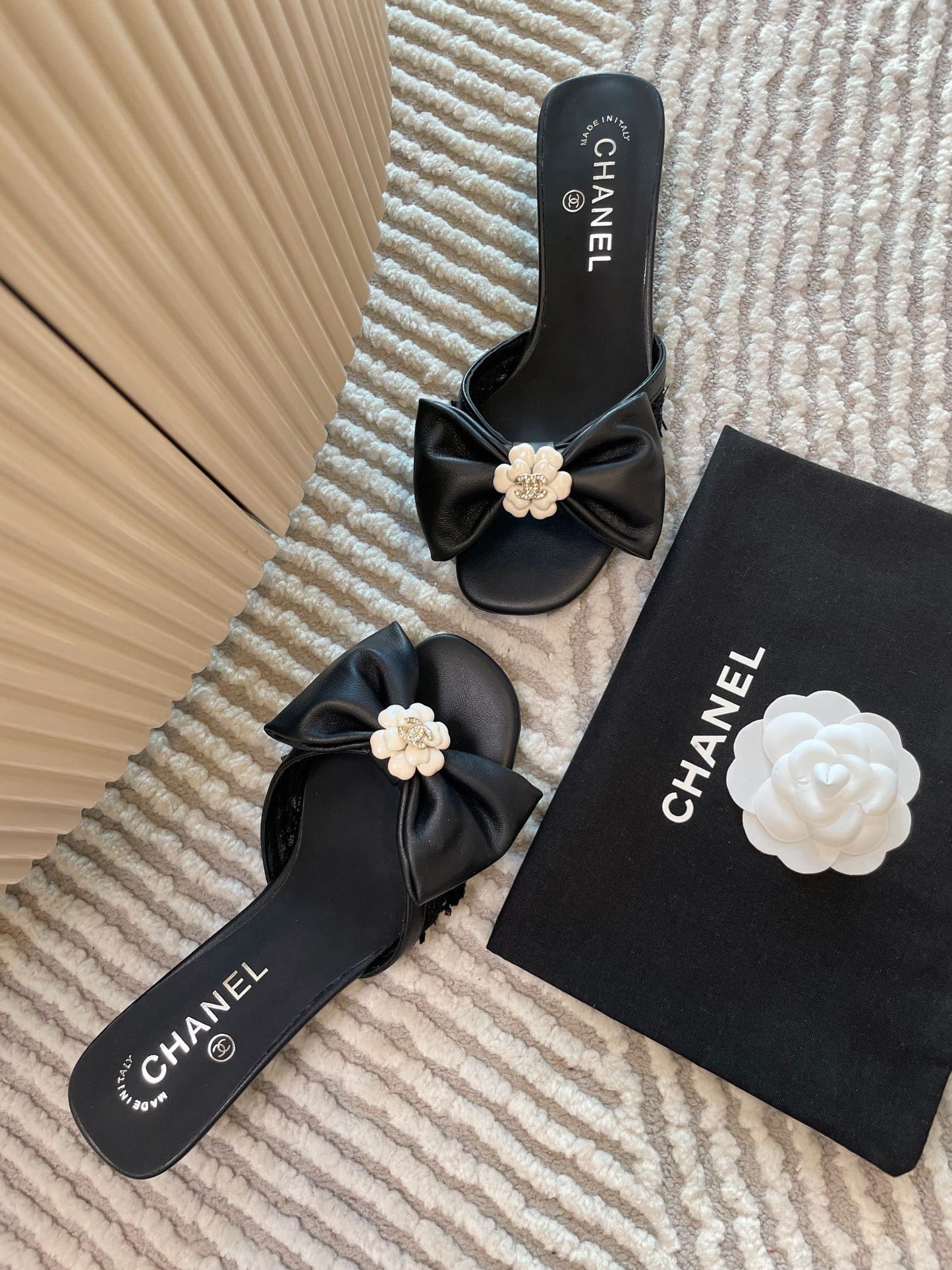 mule sandal bow flower black calfskin