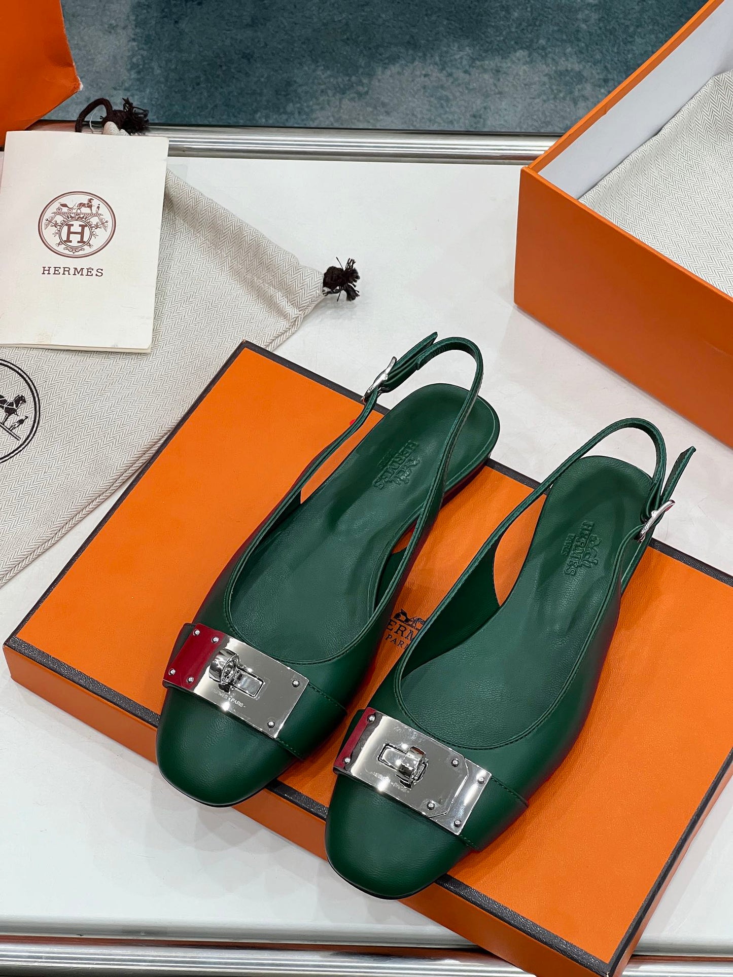 INNOCENTE SLINGBACK CASTLETON GREEN CALKSIN