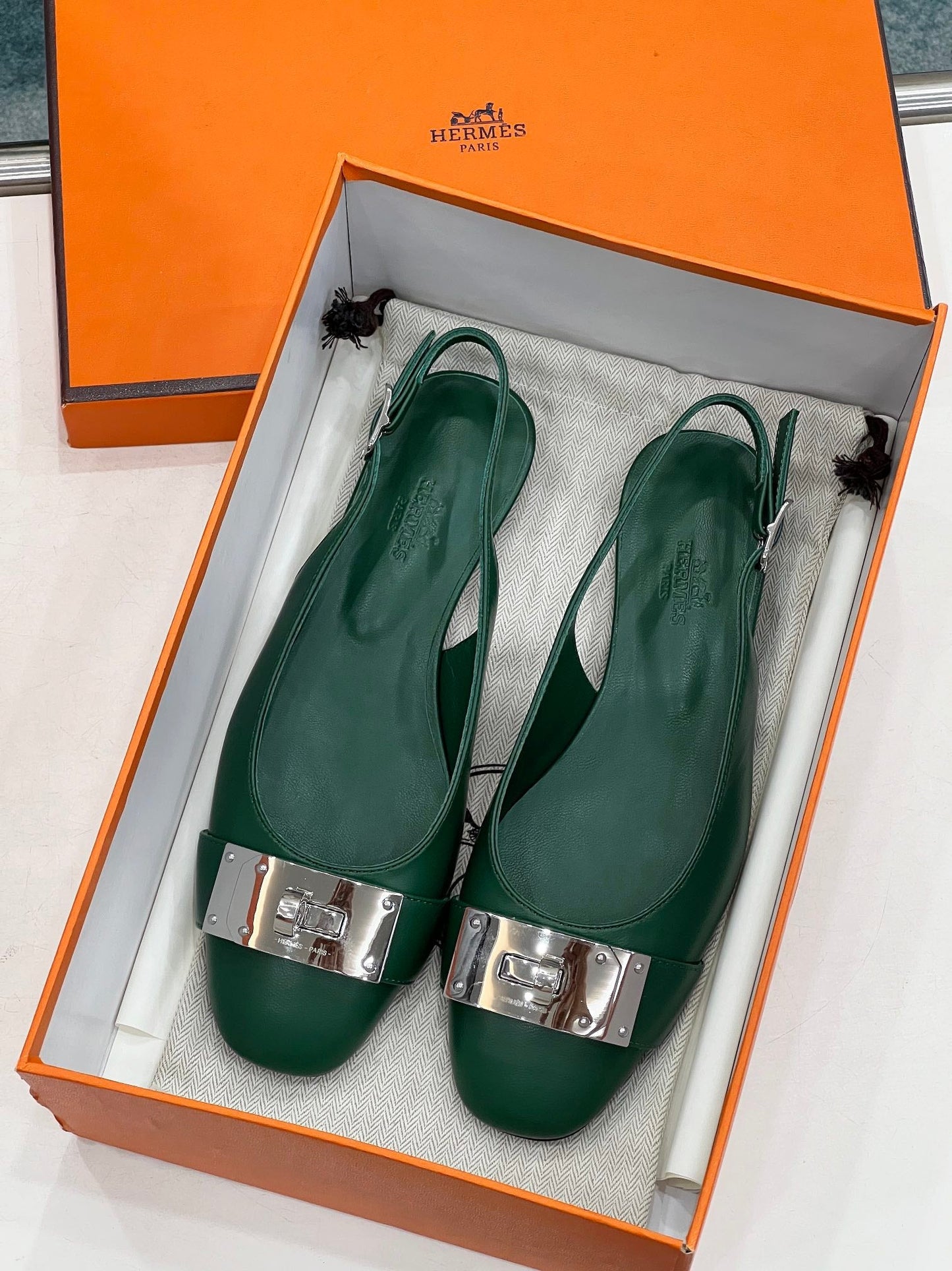 INNOCENTE SLINGBACK CASTLETON GREEN CALKSIN