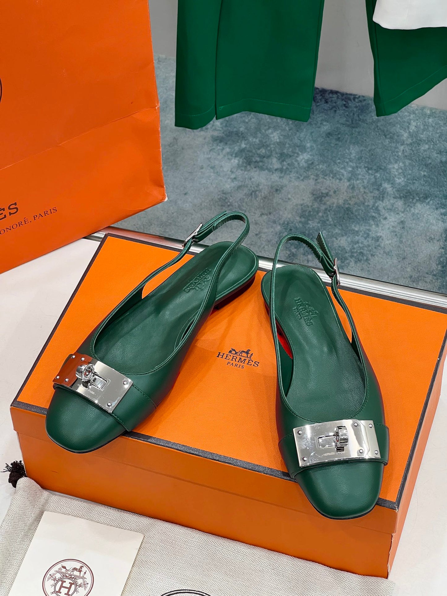 INNOCENTE SLINGBACK CASTLETON GREEN CALKSIN