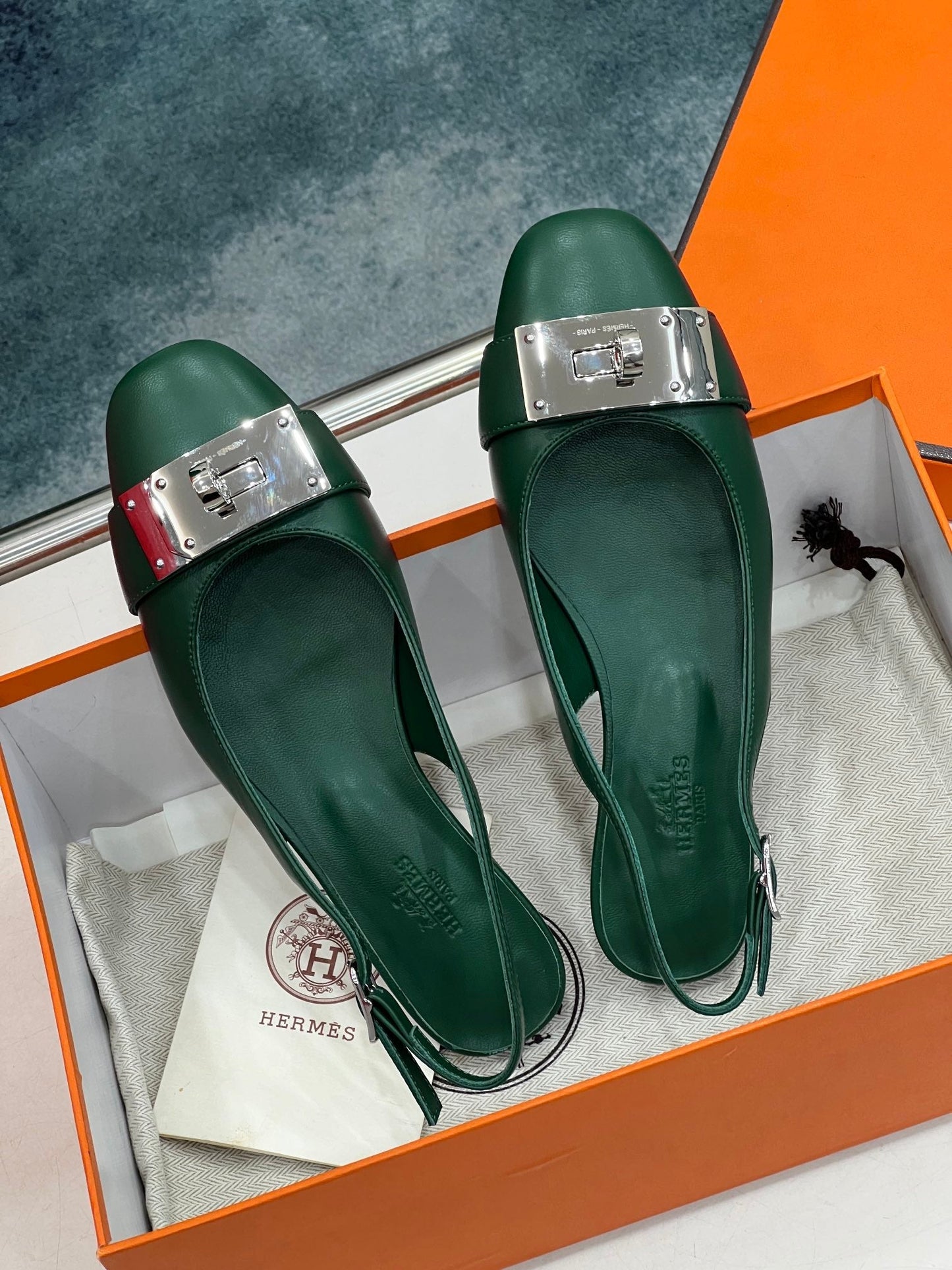 INNOCENTE SLINGBACK CASTLETON GREEN CALKSIN