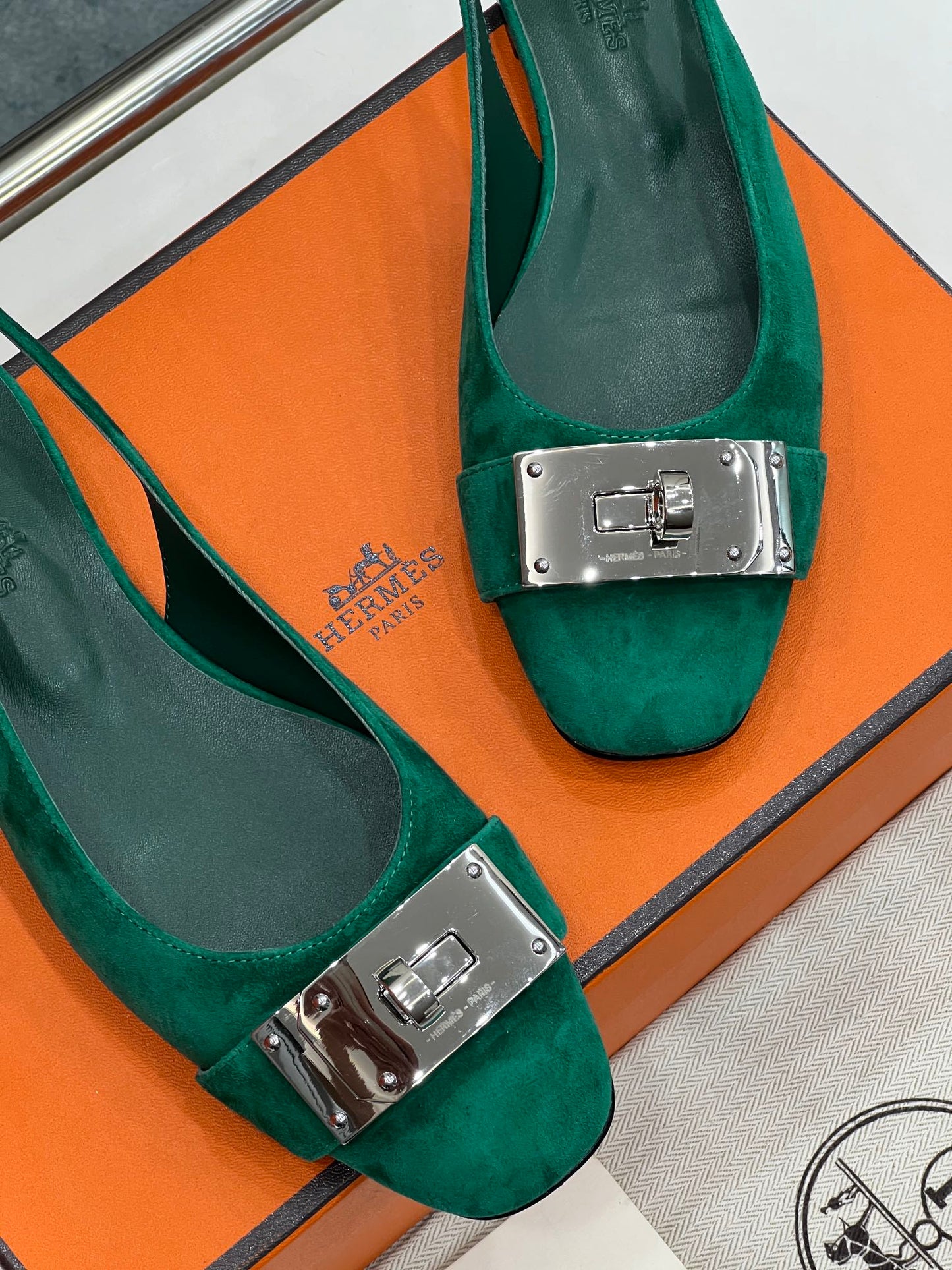 INNOCENTE SLINGBACK CASTLETON GREEN SUEDE