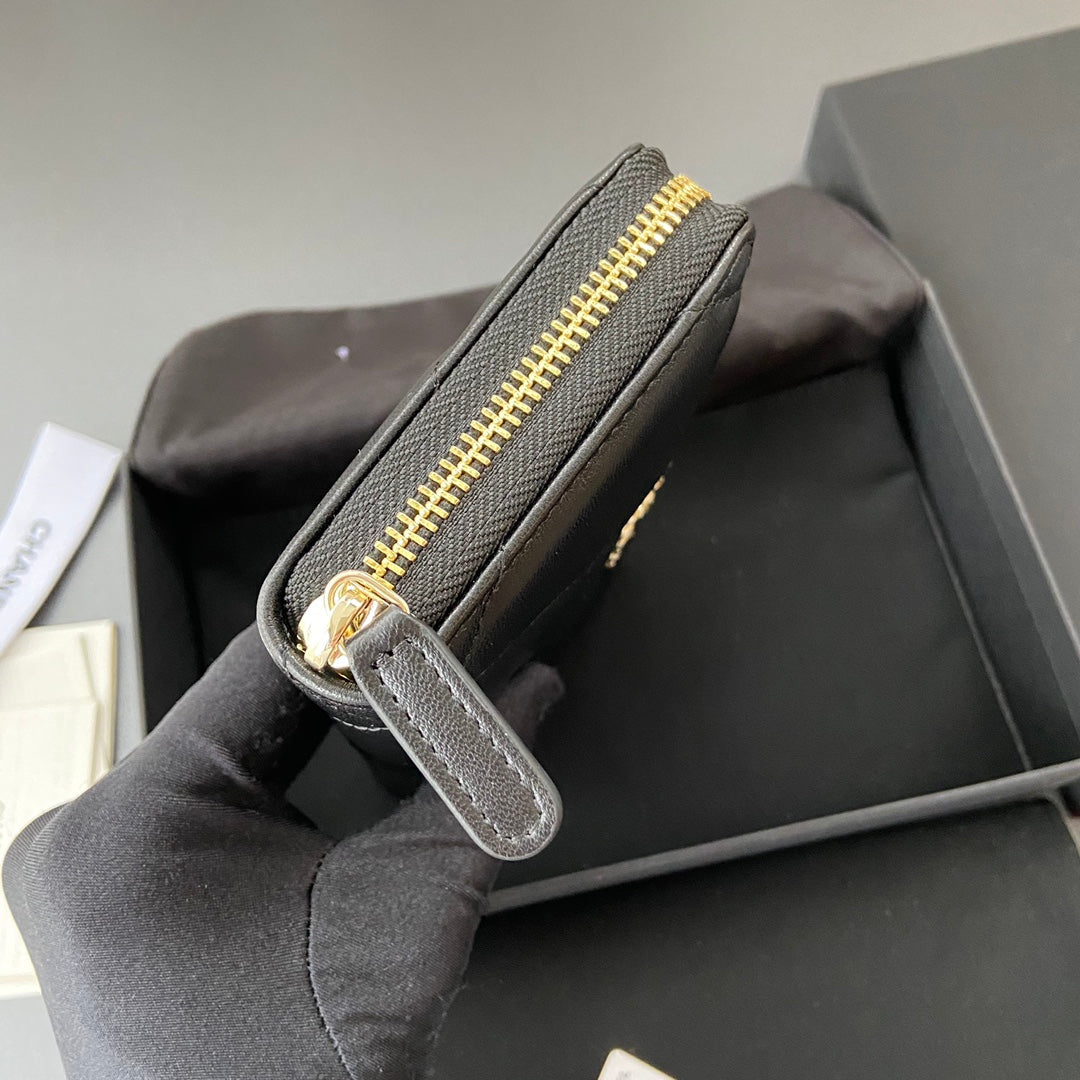 cc 19 zipped wallet 19.5cm black calfskin gold hardware