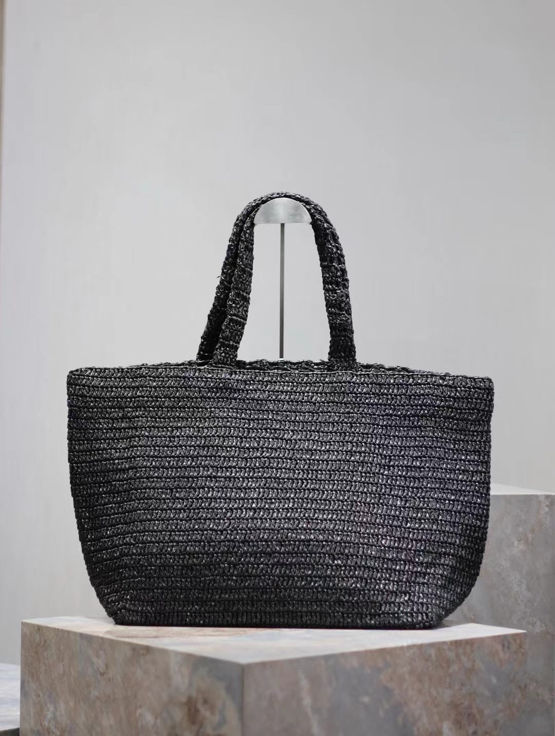 YSL TOTE BAG 50CM BLACK RAFFIA