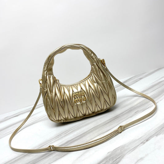 miuwander hobo 23 gold matelasse leather