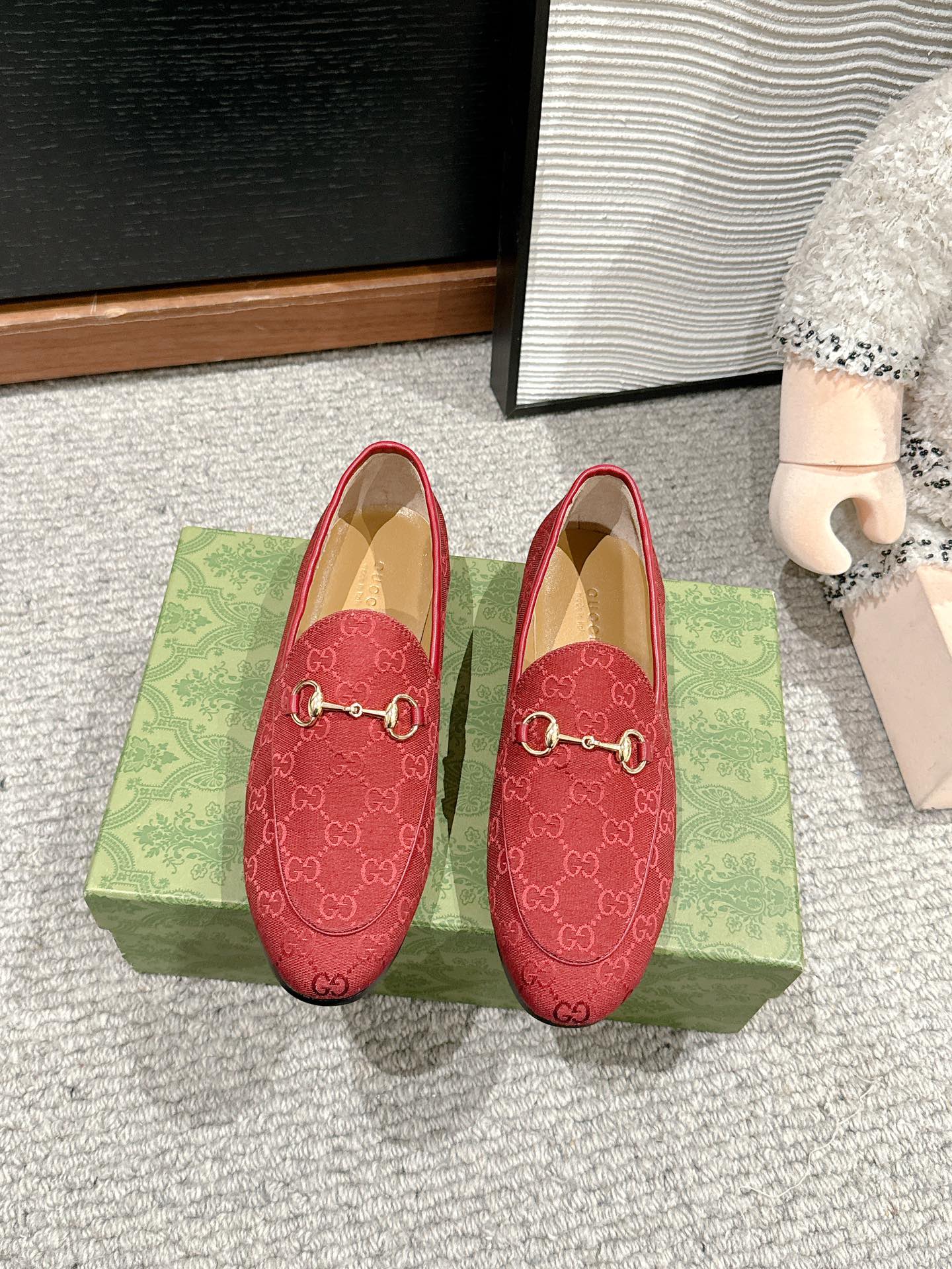 Horsebit Jordaan Loafer Red Canvas