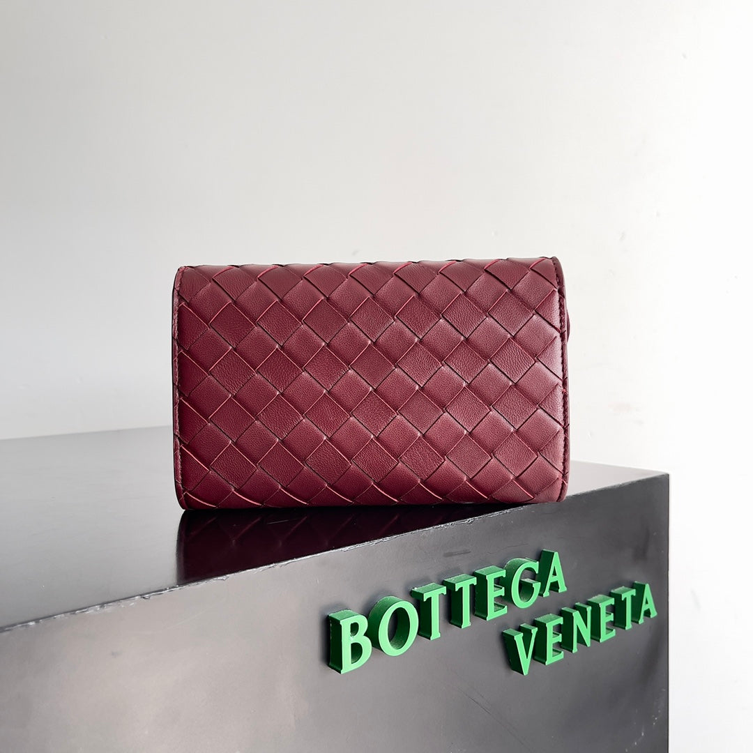 ANDIAMO BAG 19 IN BAROLO CALFSKIN