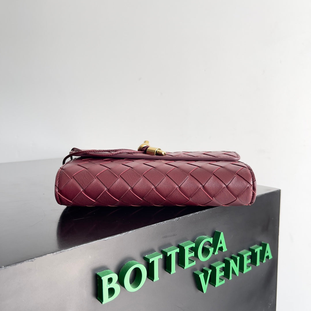 ANDIAMO BAG 19 IN BAROLO CALFSKIN