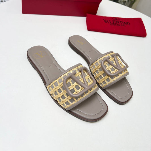 Vlogo embellished leather-trimmed raffia slides grey