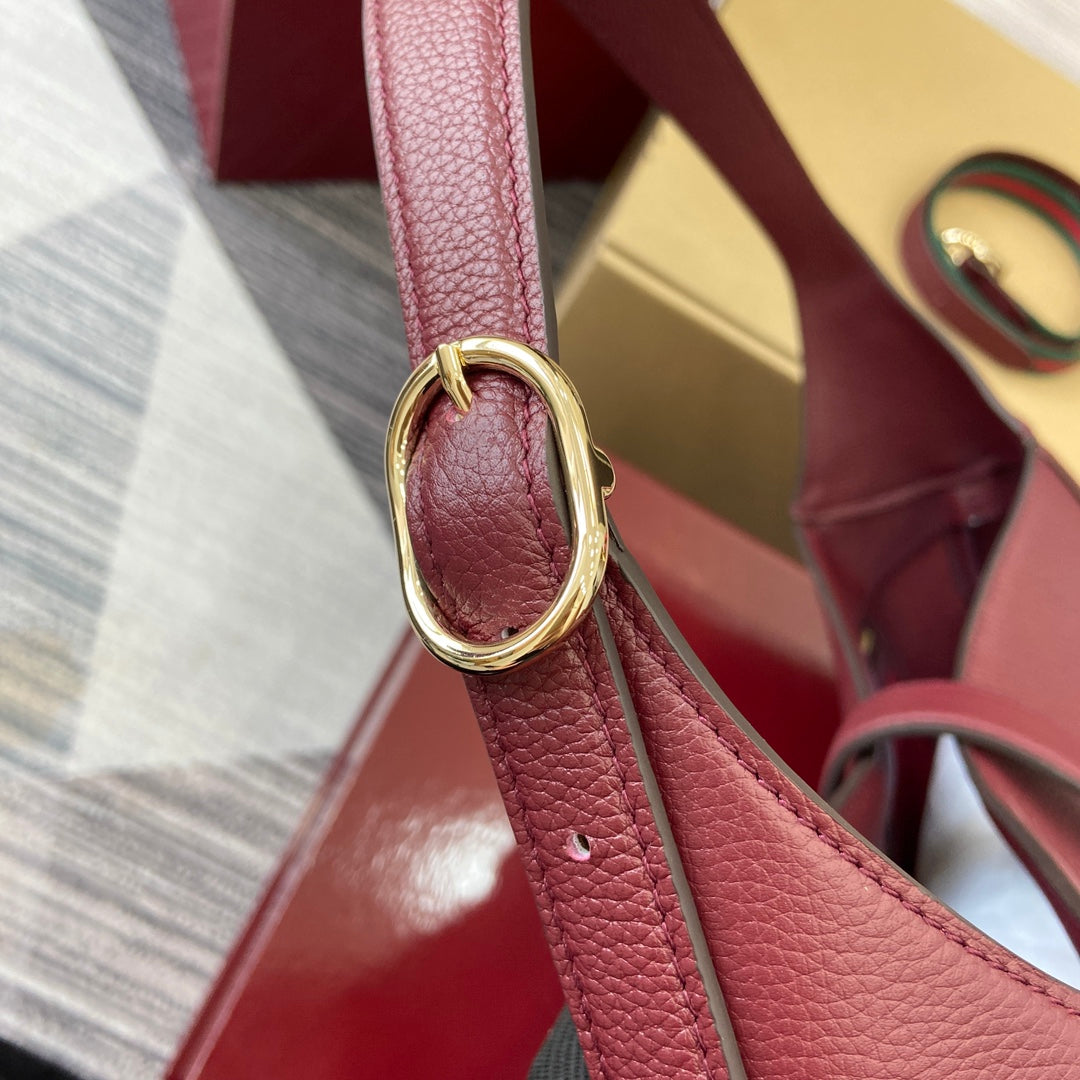 JACKIE LARGE SHOULDER BAG 40 IN BURGUNDY RED CALFSKIN GOLD HARDWARE