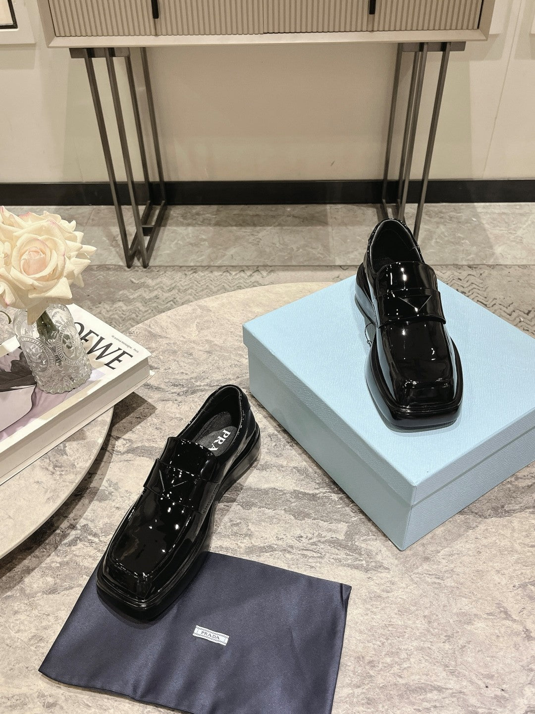 PRA SQUARE HEAD LOAFERS GLOSSY BLACK CALFSKIN