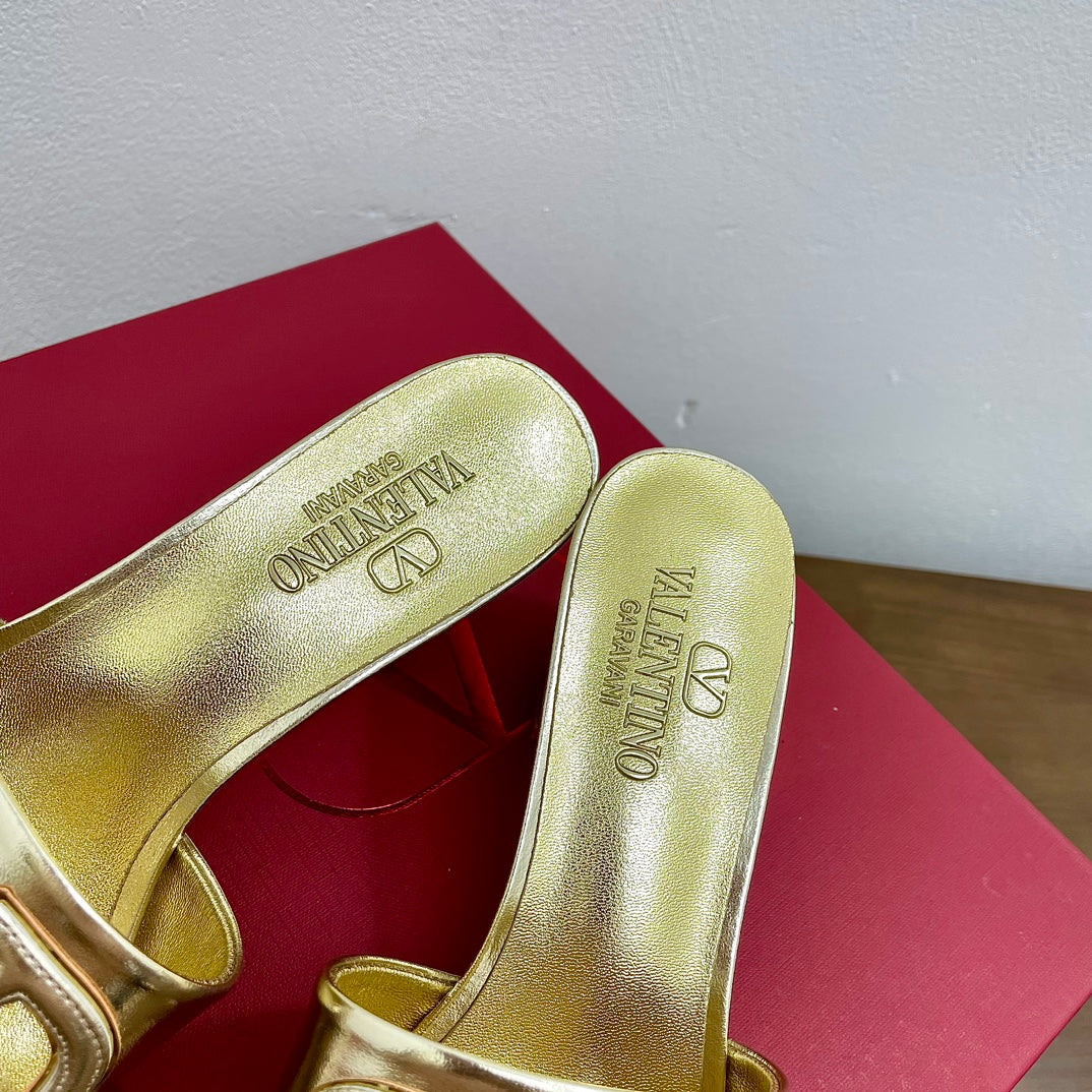 Vlogo Cut-Out 60 Sandal Gold Calfskin