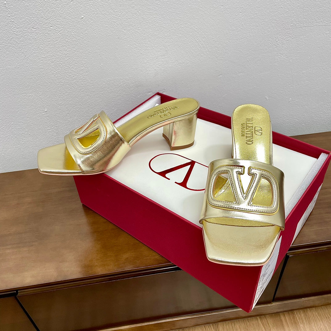 Vlogo Cut-Out 60 Sandal Gold Calfskin