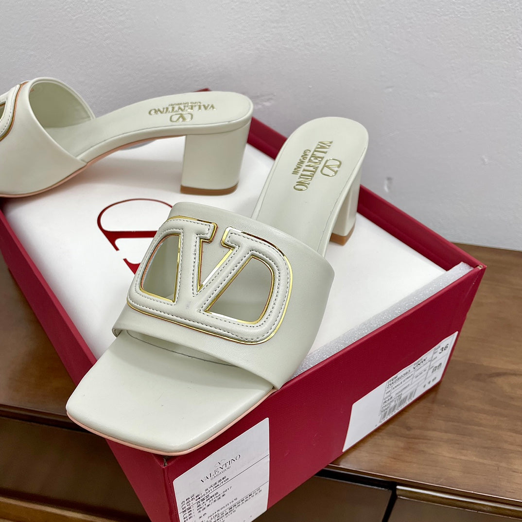 Vlogo Cut-Out 60 Sandal Ivory Calfskin