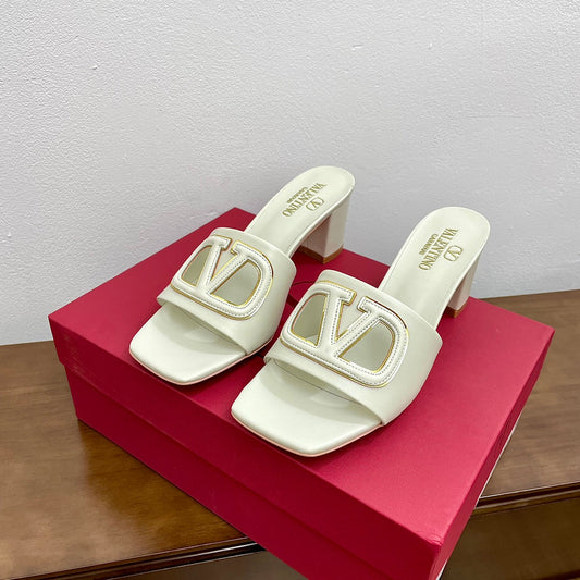 Vlogo Cut-Out 60 Sandal Ivory Calfskin