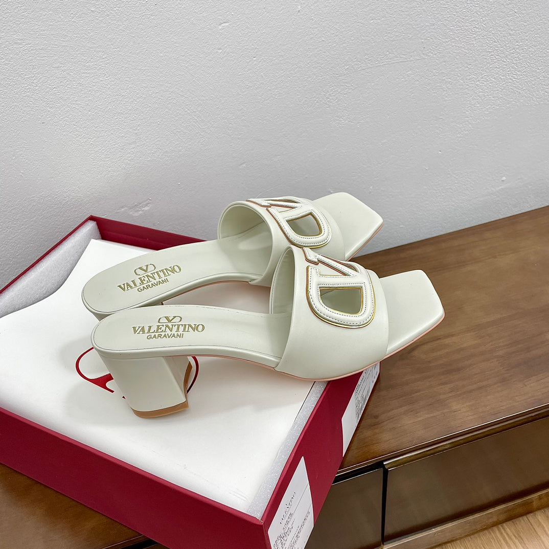 Vlogo Cut-Out 60 Sandal Ivory Calfskin