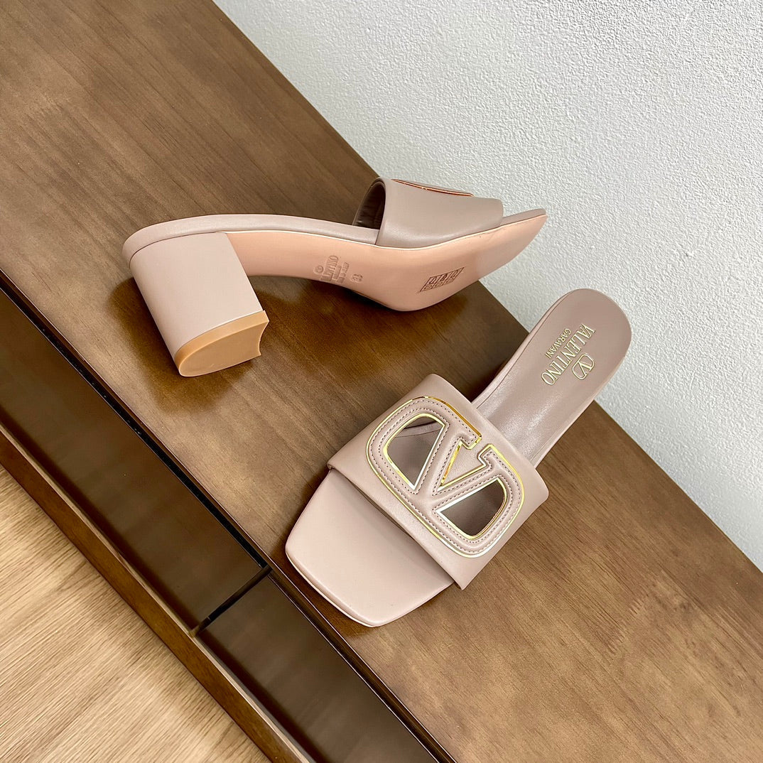 Vlogo Cut-Out 60 Sandal Rose Cannelle Calfskin