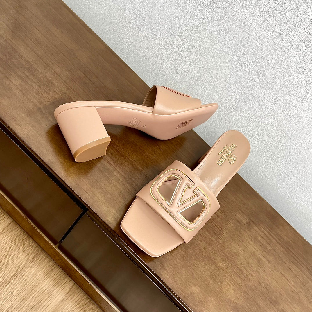 Vlogo Cut-Out 60 Sandal Beige Calfskin