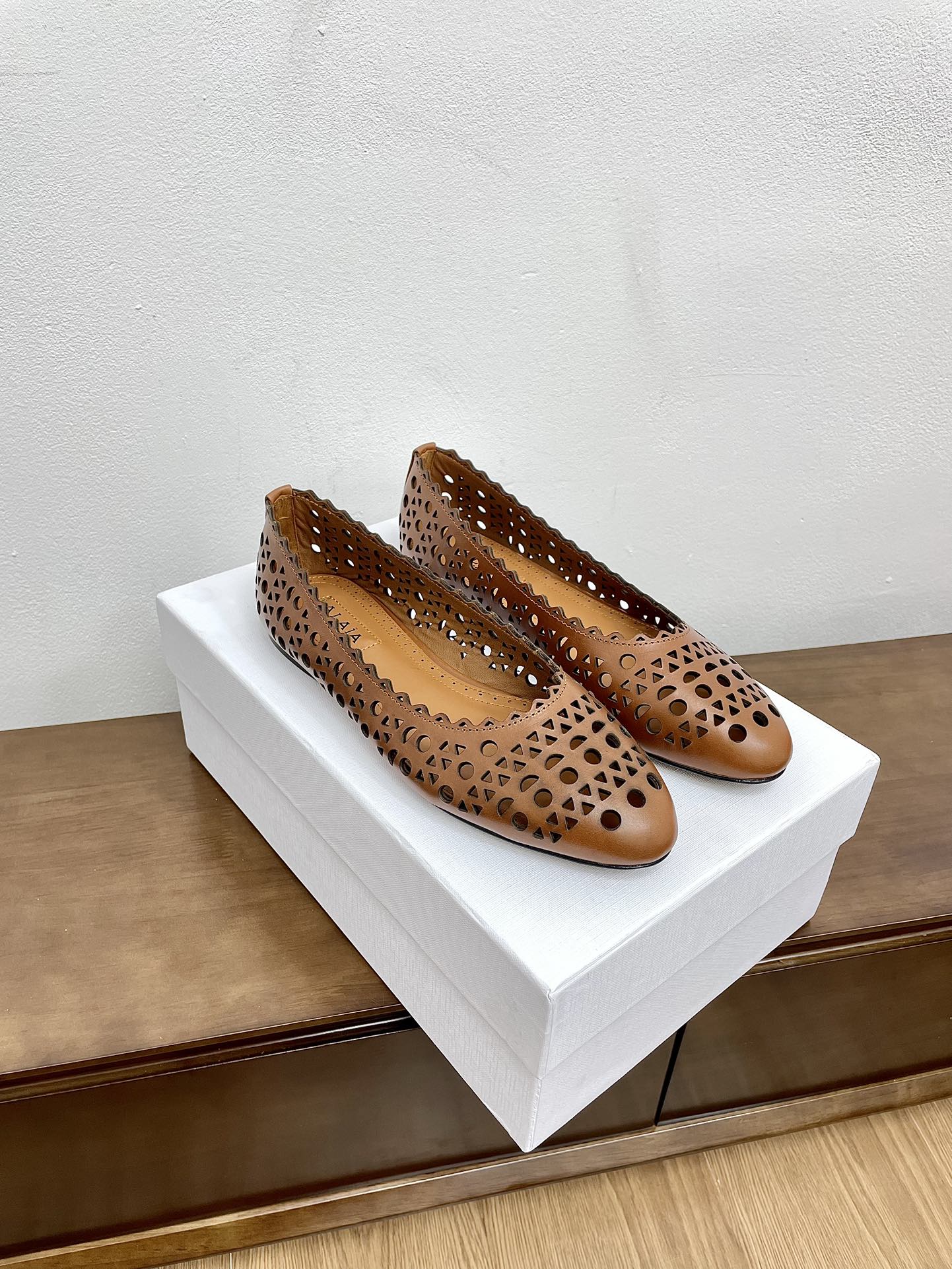 alaia ballet flat dark brown vienne lambskin