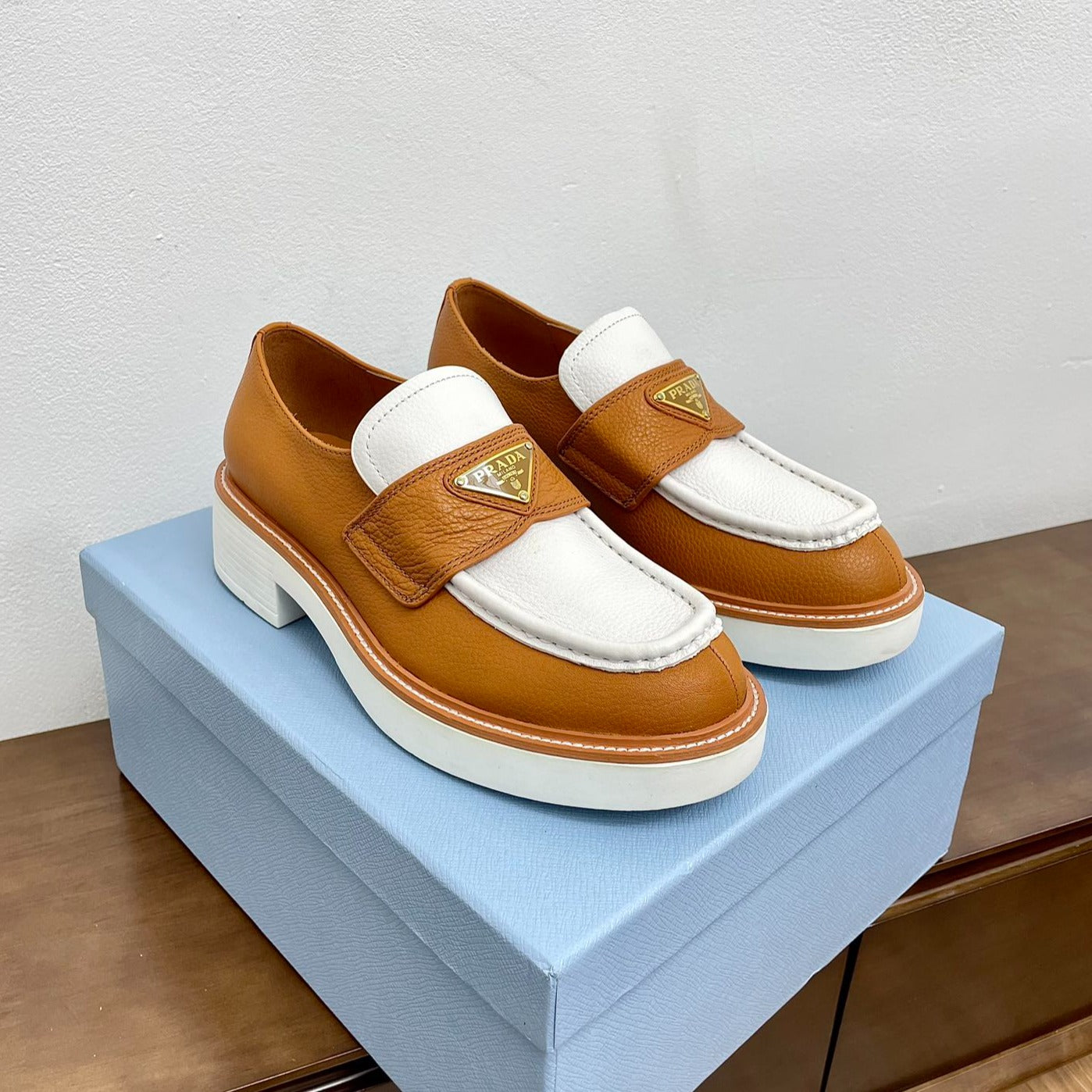 PRA CHOCOLATE BRUSHED LOAFERS WHITE AND BRONZE CALFSKIN