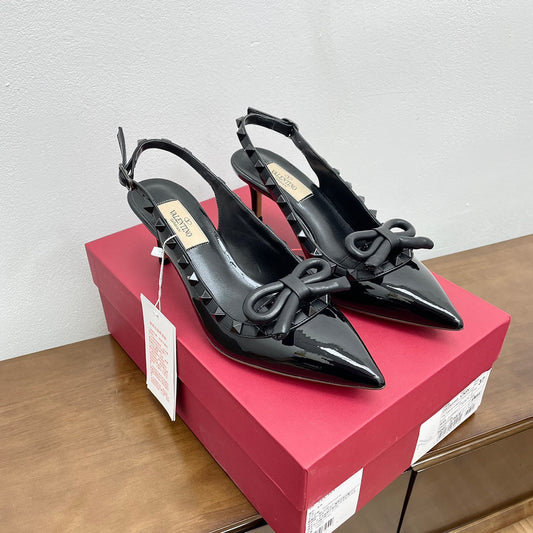 ROCKSTUD BOW SLINGBACK BLACK PATENT LEATHER PUMP 60MM