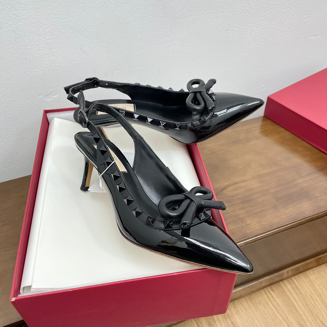 ROCKSTUD BOW SLINGBACK BLACK PATENT LEATHER PUMP 60MM