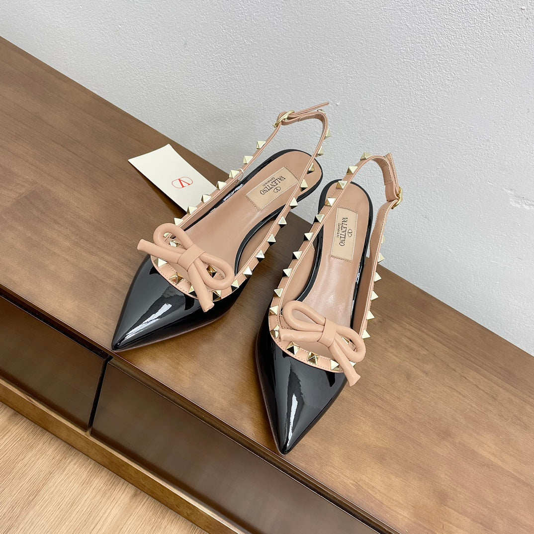 ROCKSTUD BOW SLINGBACK BLACK MIX NUDE TAN PATENT LEATHER PUMP 60MM