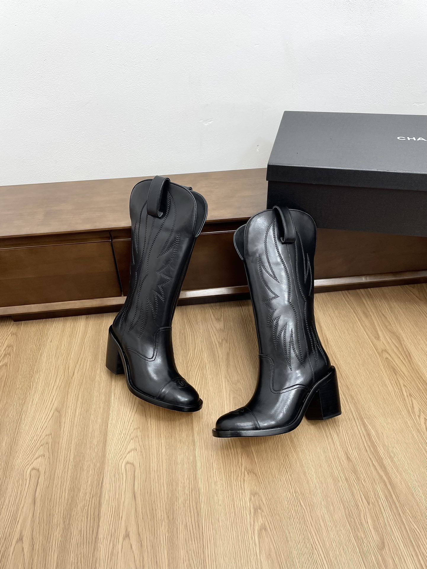 CC High Boots 70mm Black Calfskin