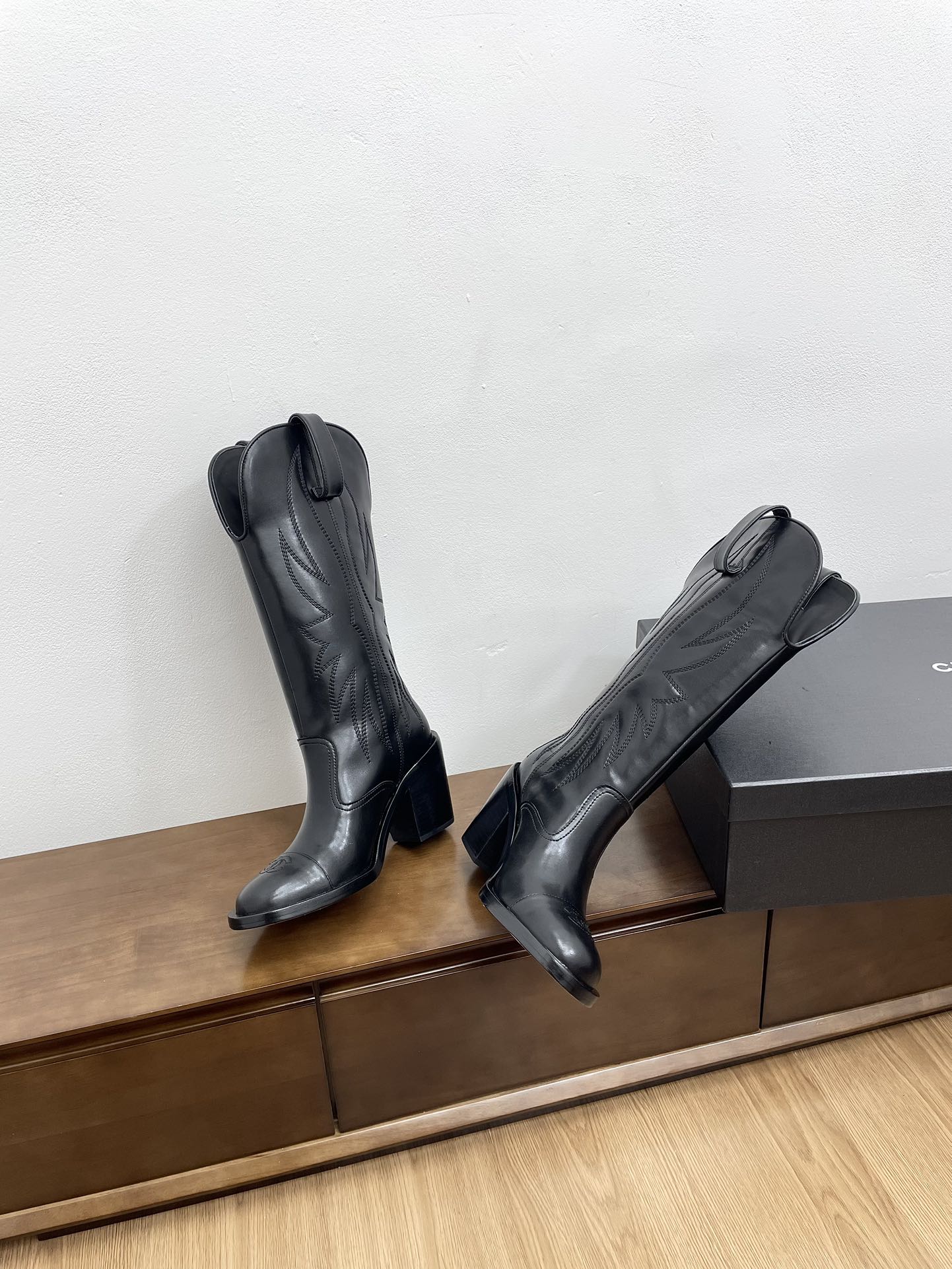 CC High Boots 70mm Black Calfskin