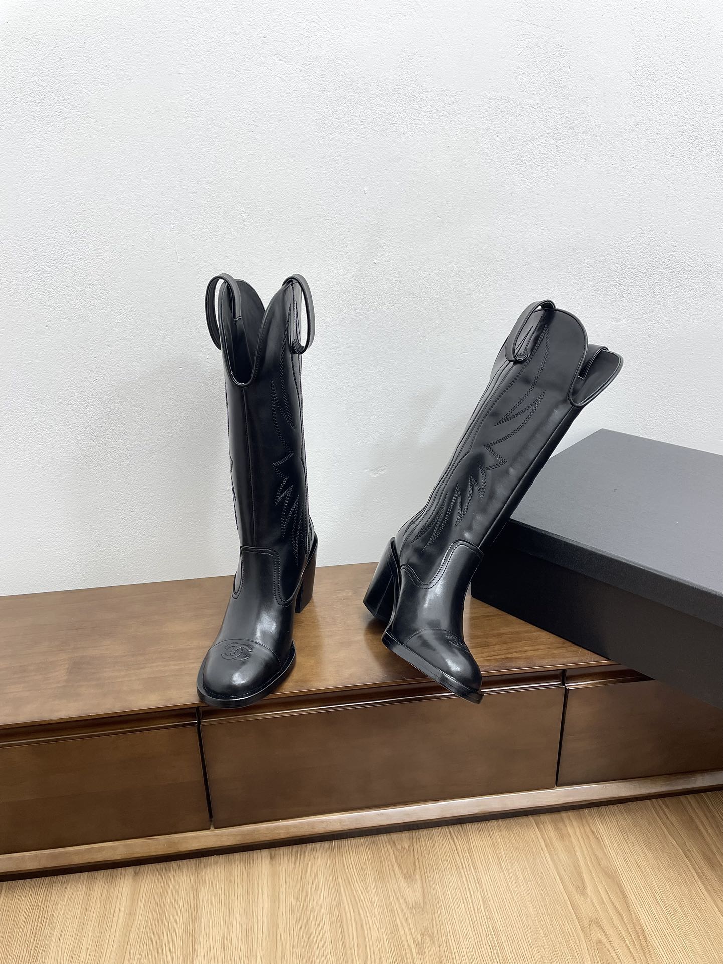 CC High Boots 70mm Black Calfskin