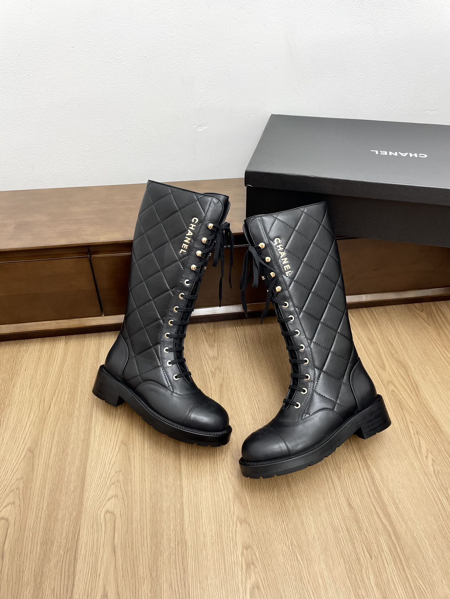 CC High Boots Black Quilted Cowhide