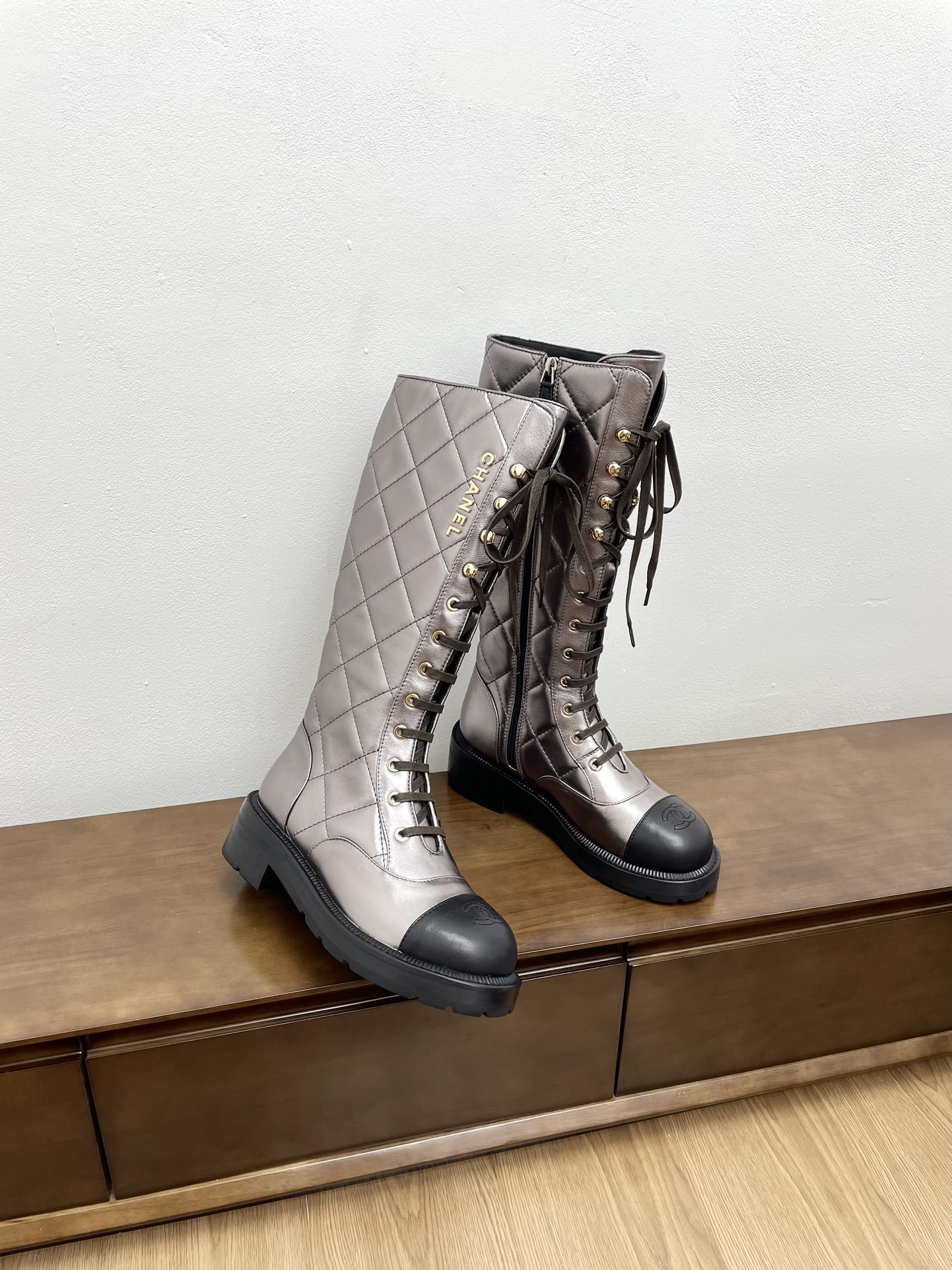 CC High Boots Silver Quilted Cowhide