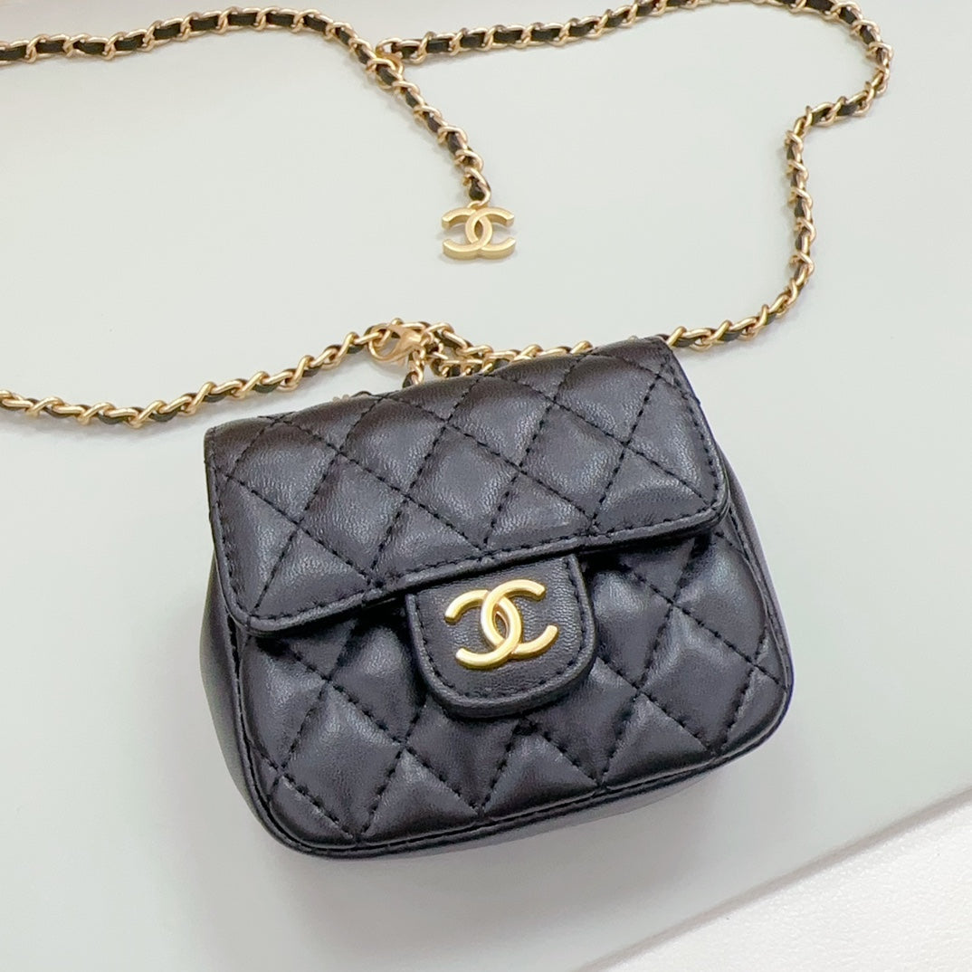 cc chain belt black quilted lambskin bag