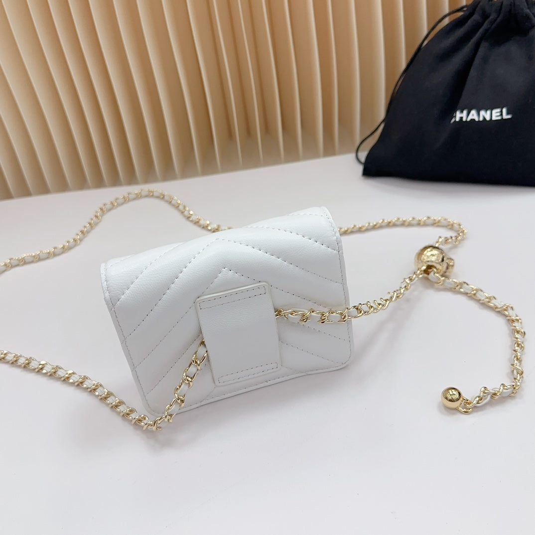 cc 2.55 belt white chevron lambskin bag