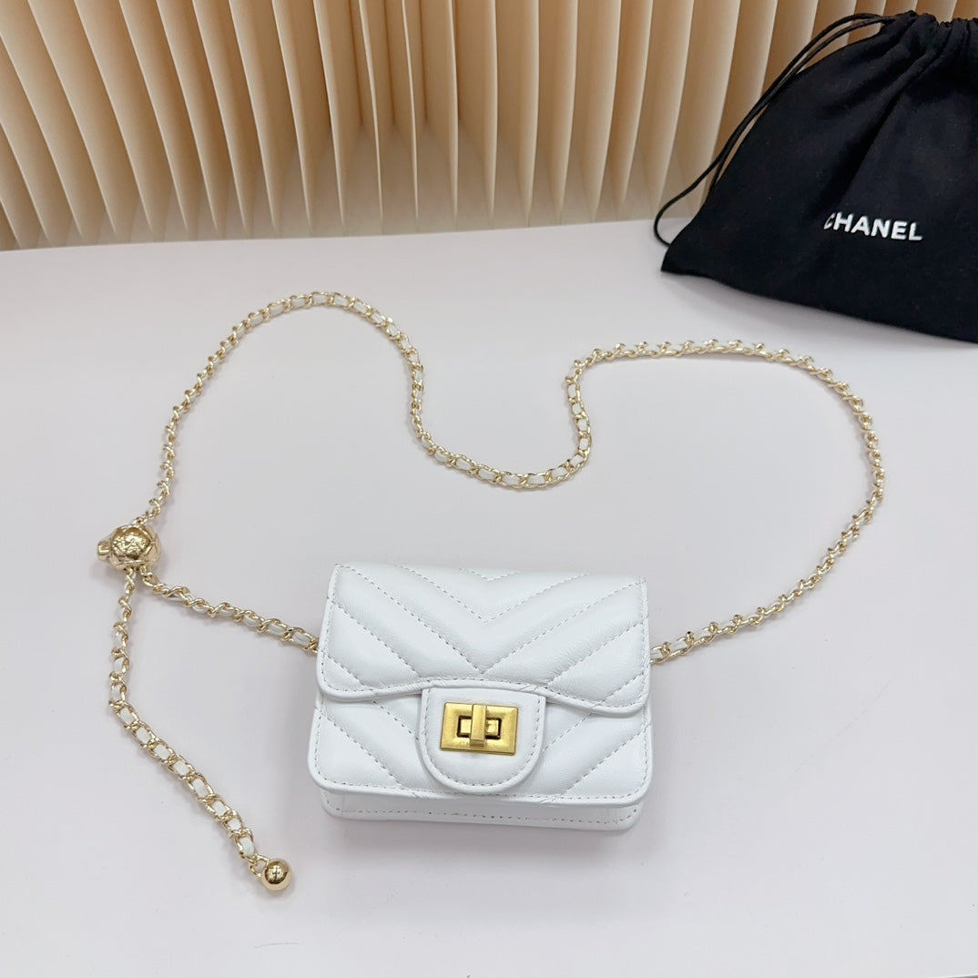 cc 2.55 belt white chevron lambskin bag